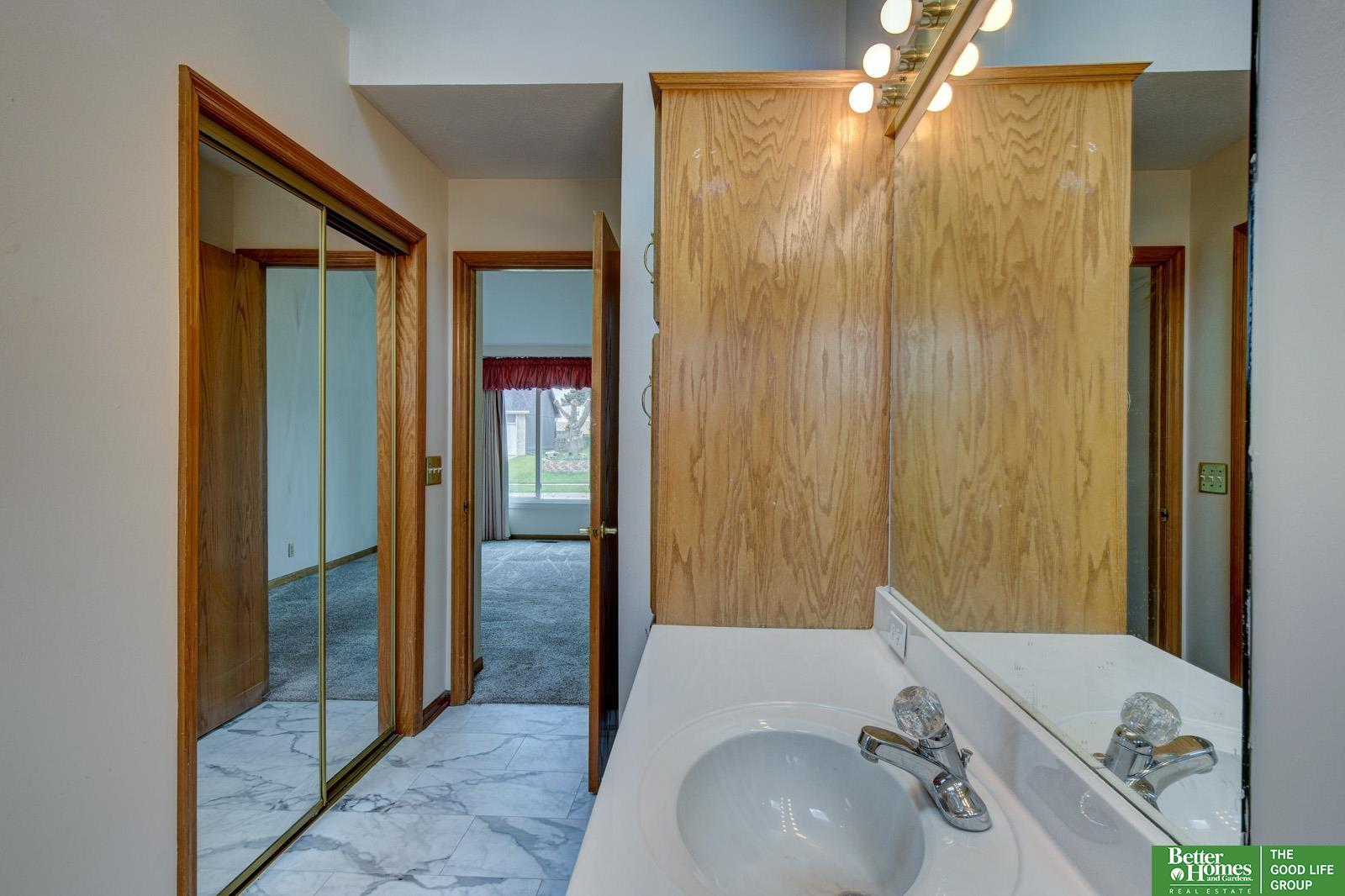 2619 N 155th Street