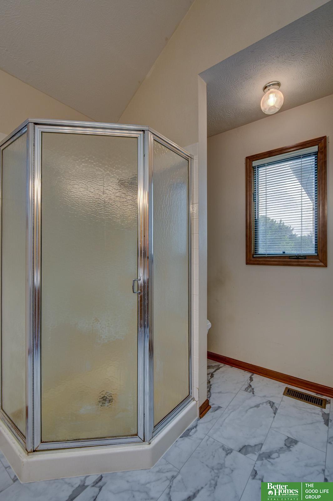 2619 N 155th Street