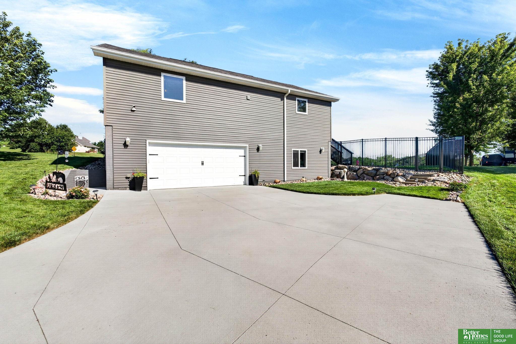 8419 Pawnee Lane