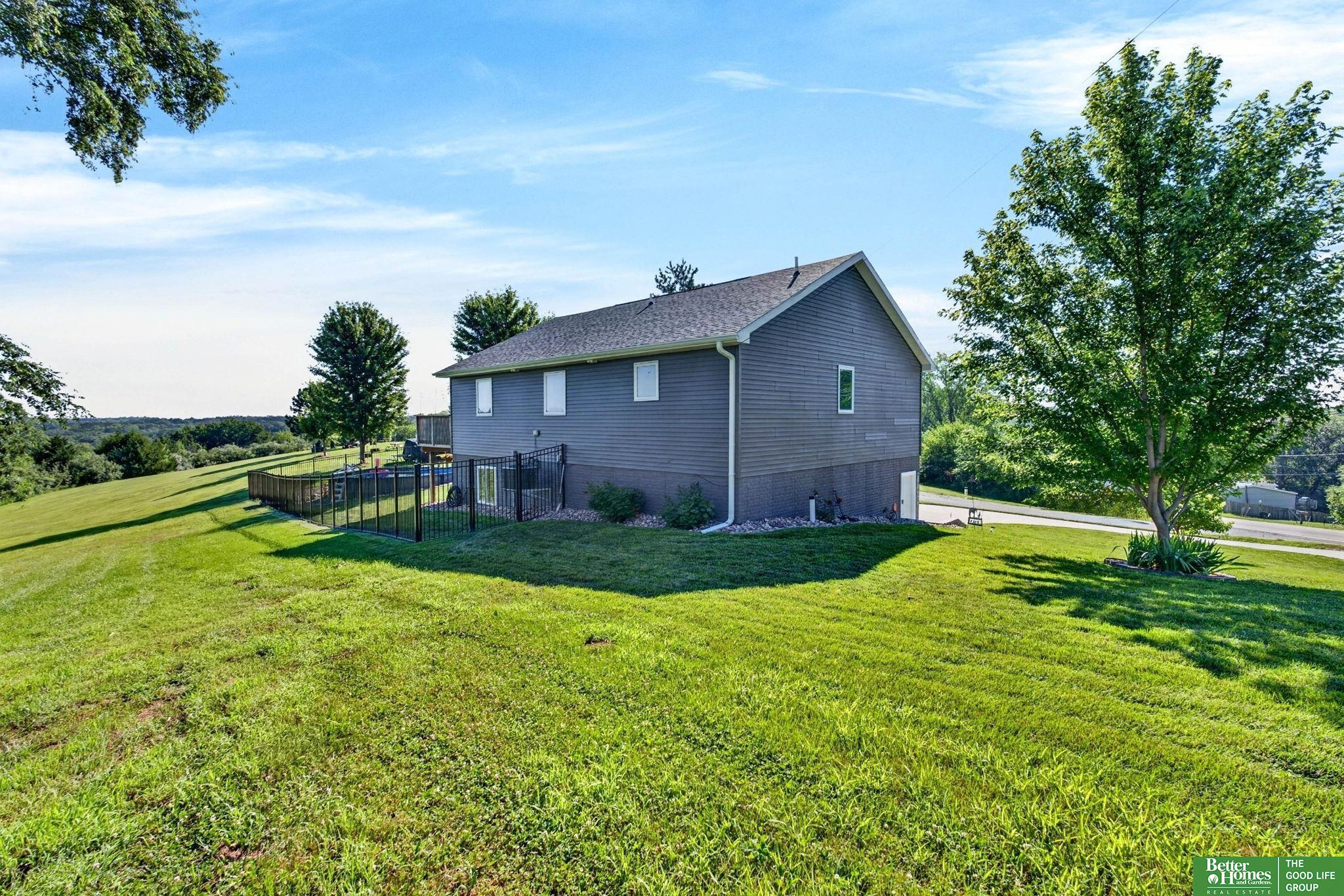 8419 Pawnee Lane