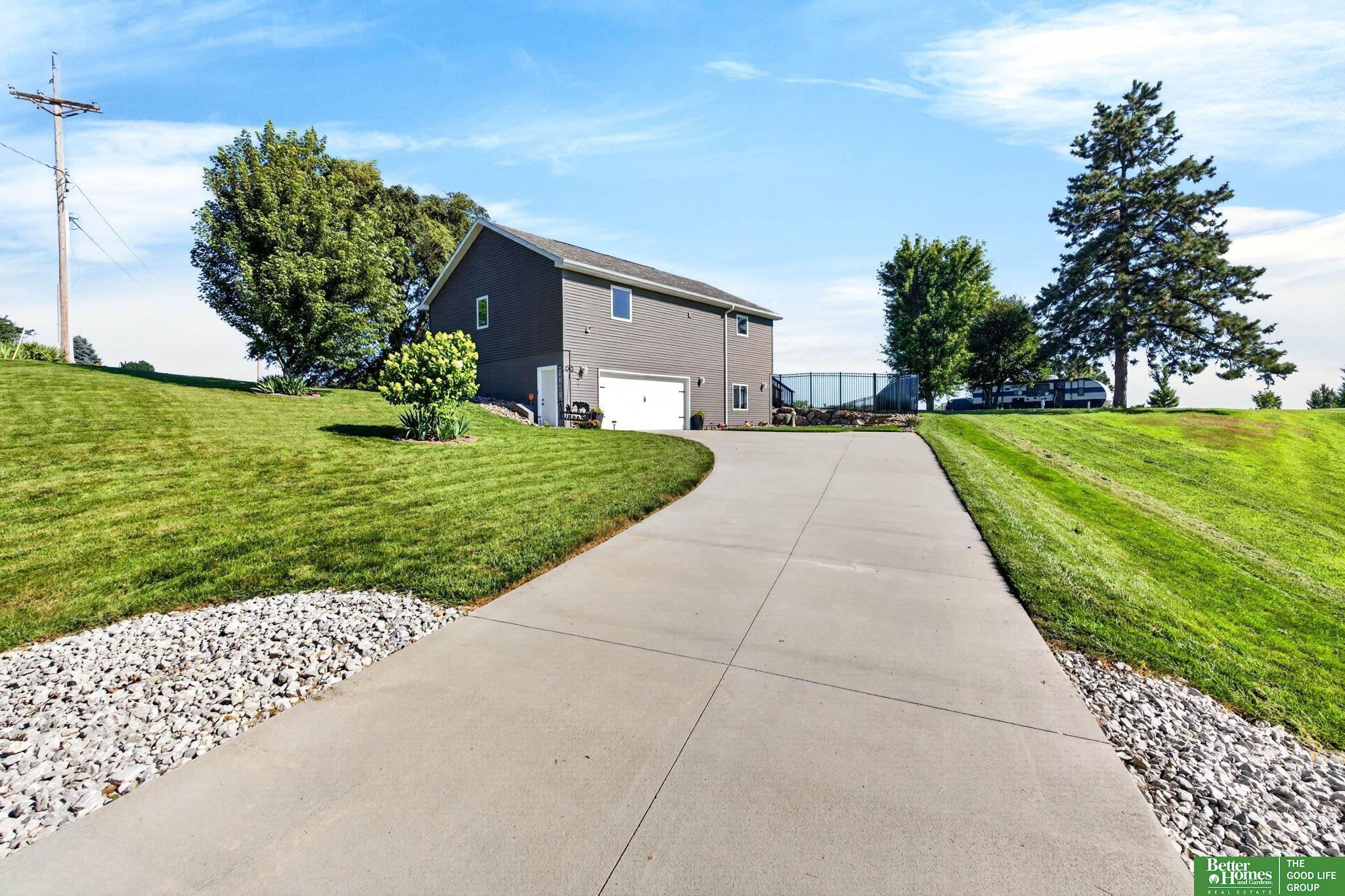 8419 Pawnee Lane