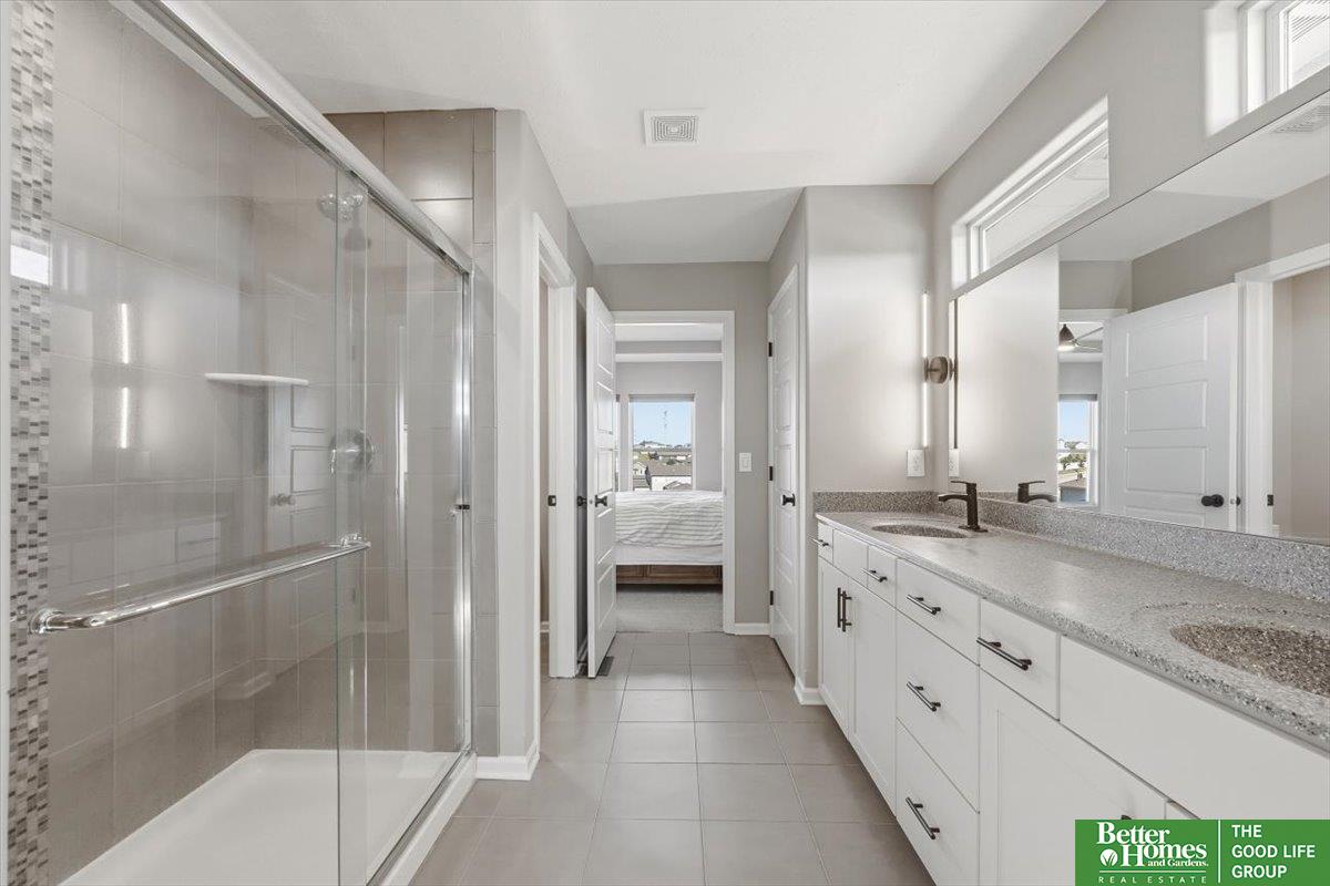 11036 Cove Hollow Circle