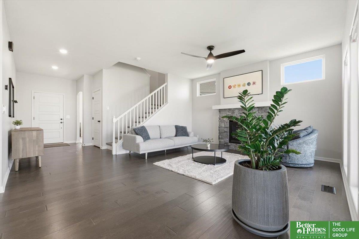 11036 Cove Hollow Circle