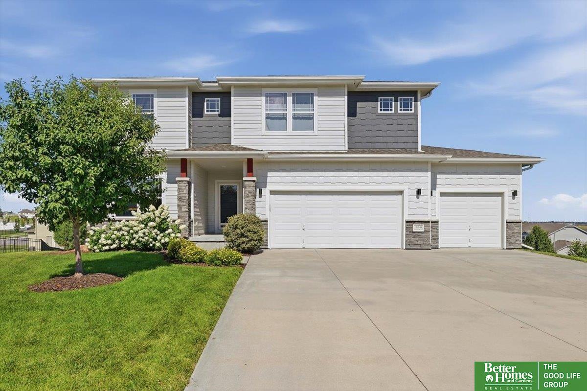 11036 Cove Hollow Circle