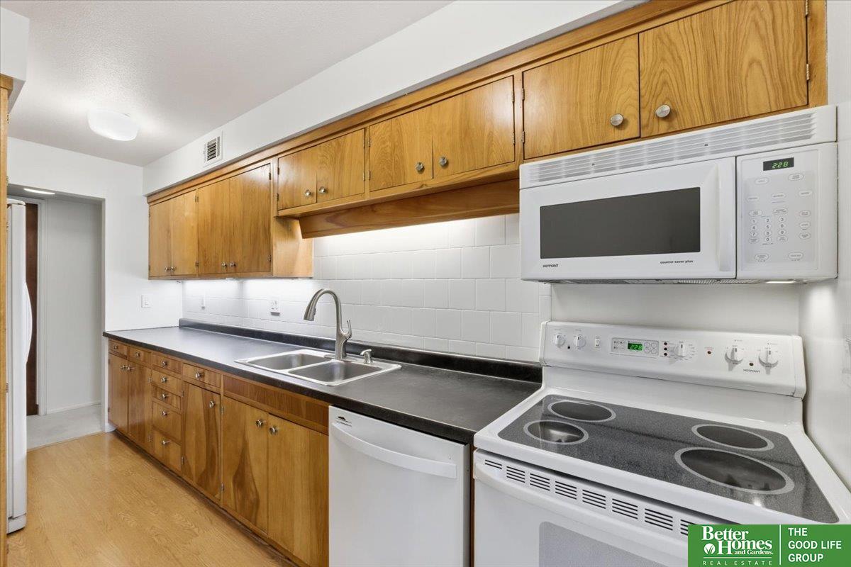 3702 Jackson Street # 105