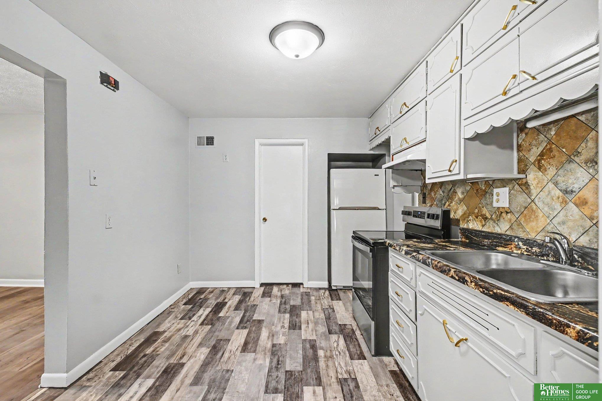 3368 X Street