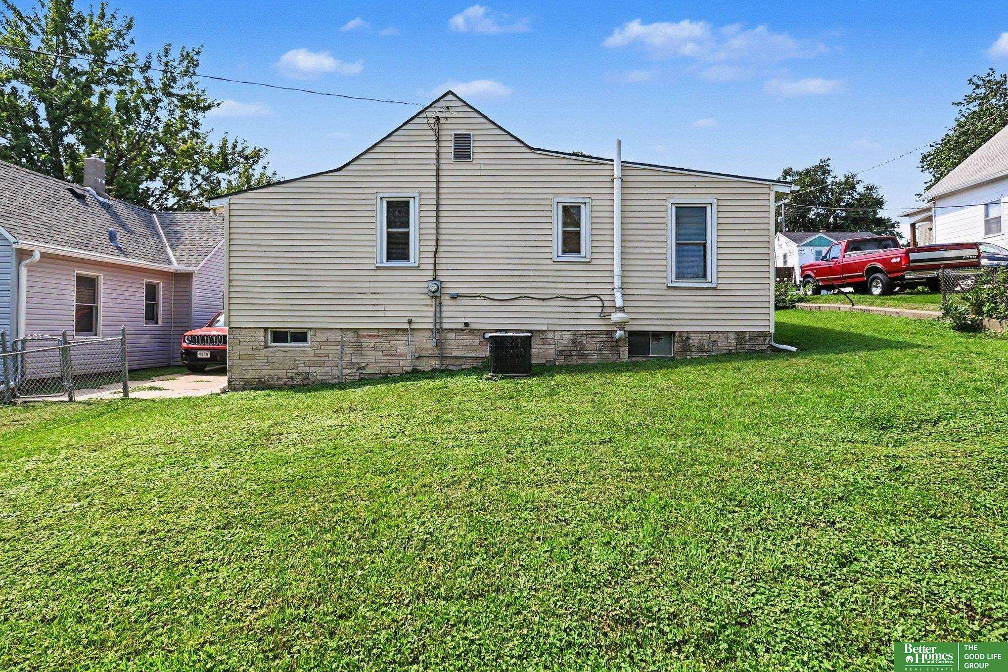 3368 X Street