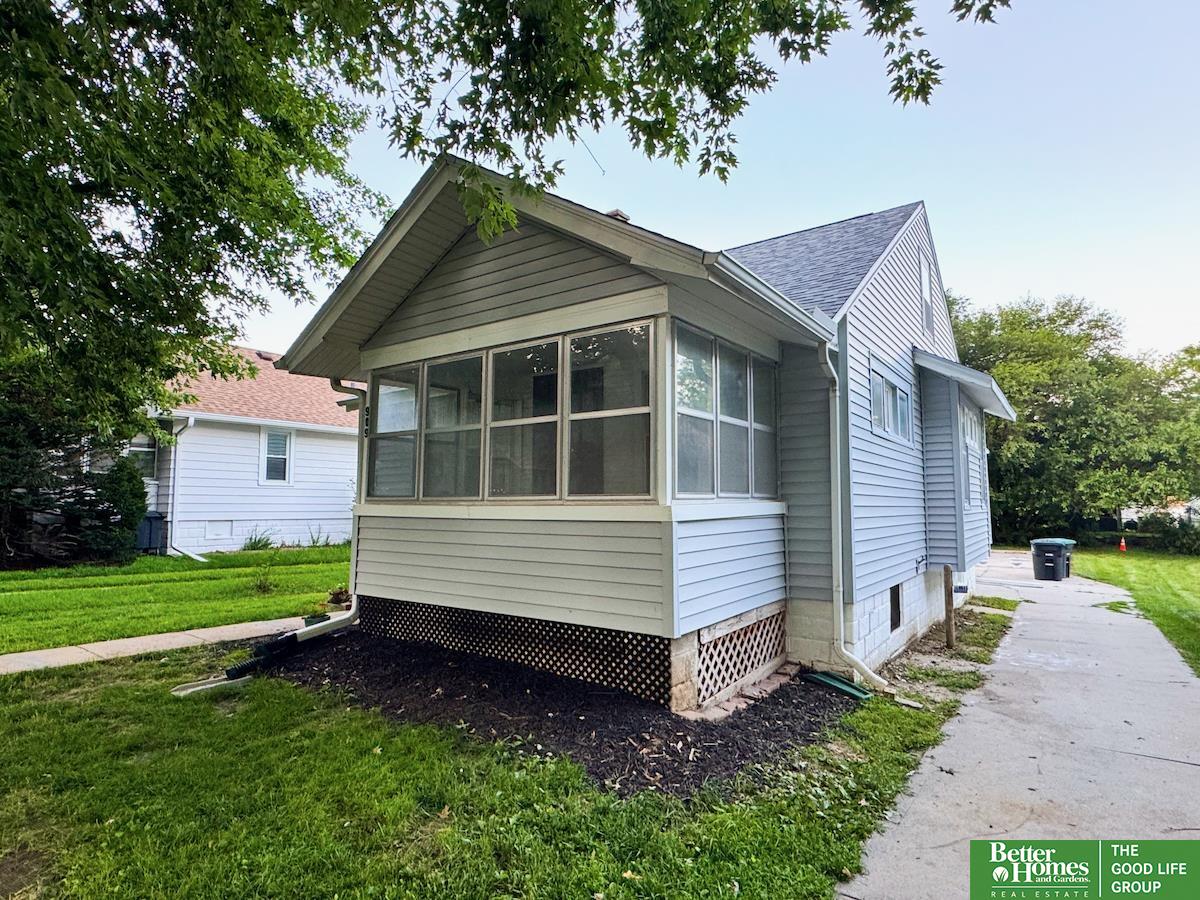 909 S 55 Street