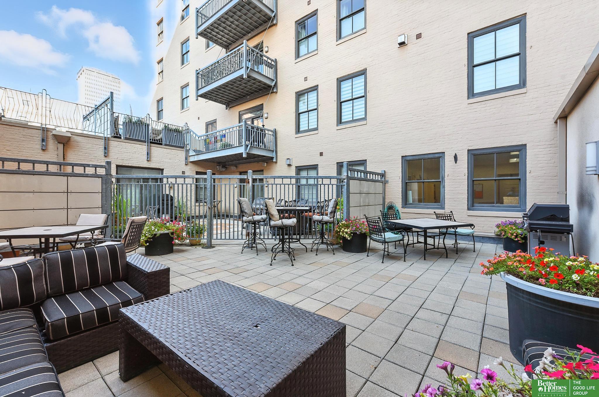 1403 Farnam Street # 512