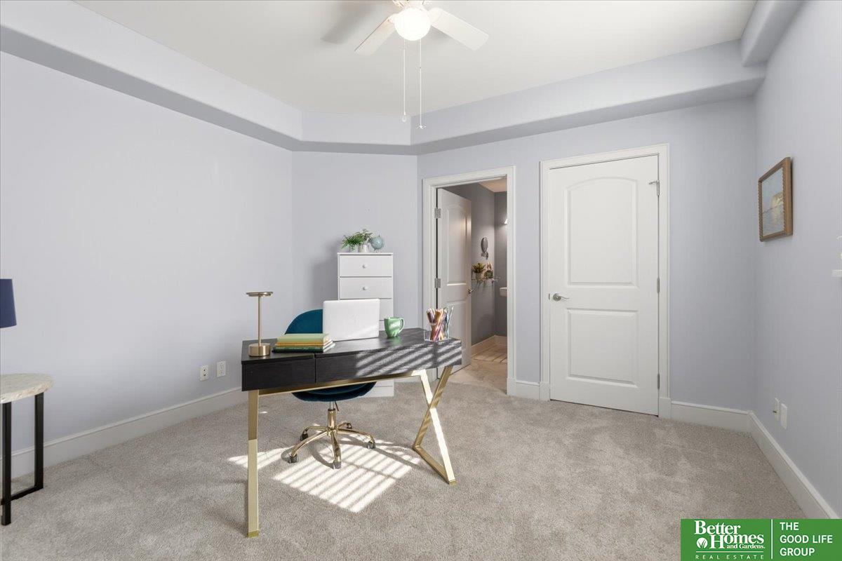 1403 Farnam Street # 512