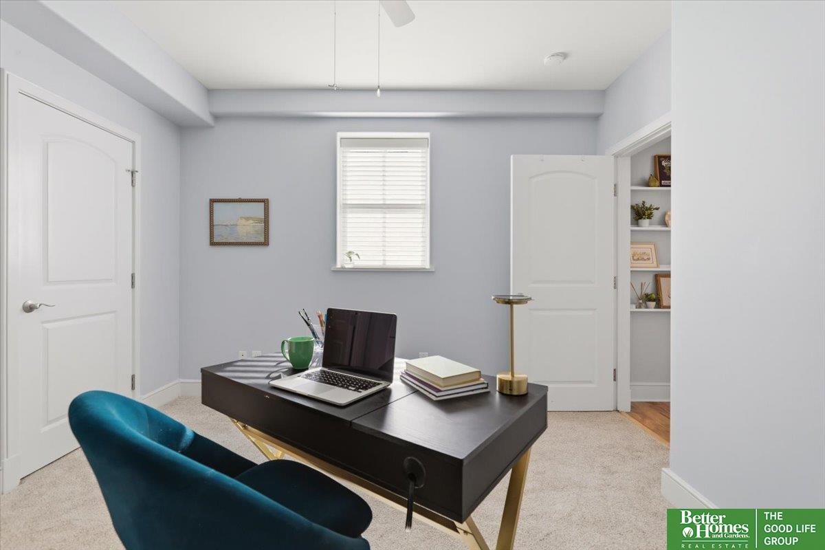 1403 Farnam Street # 512