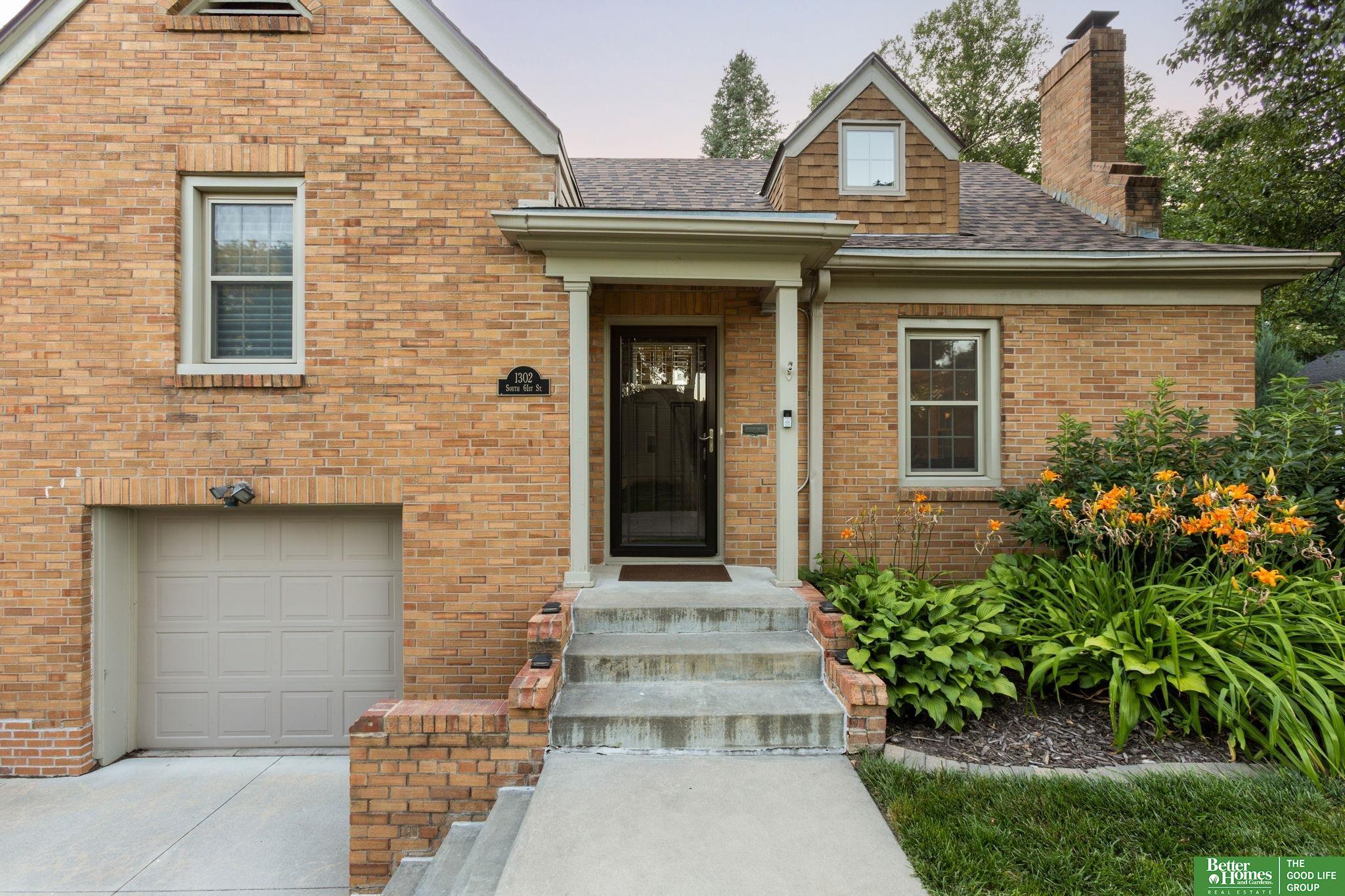 1302 S 61st Street