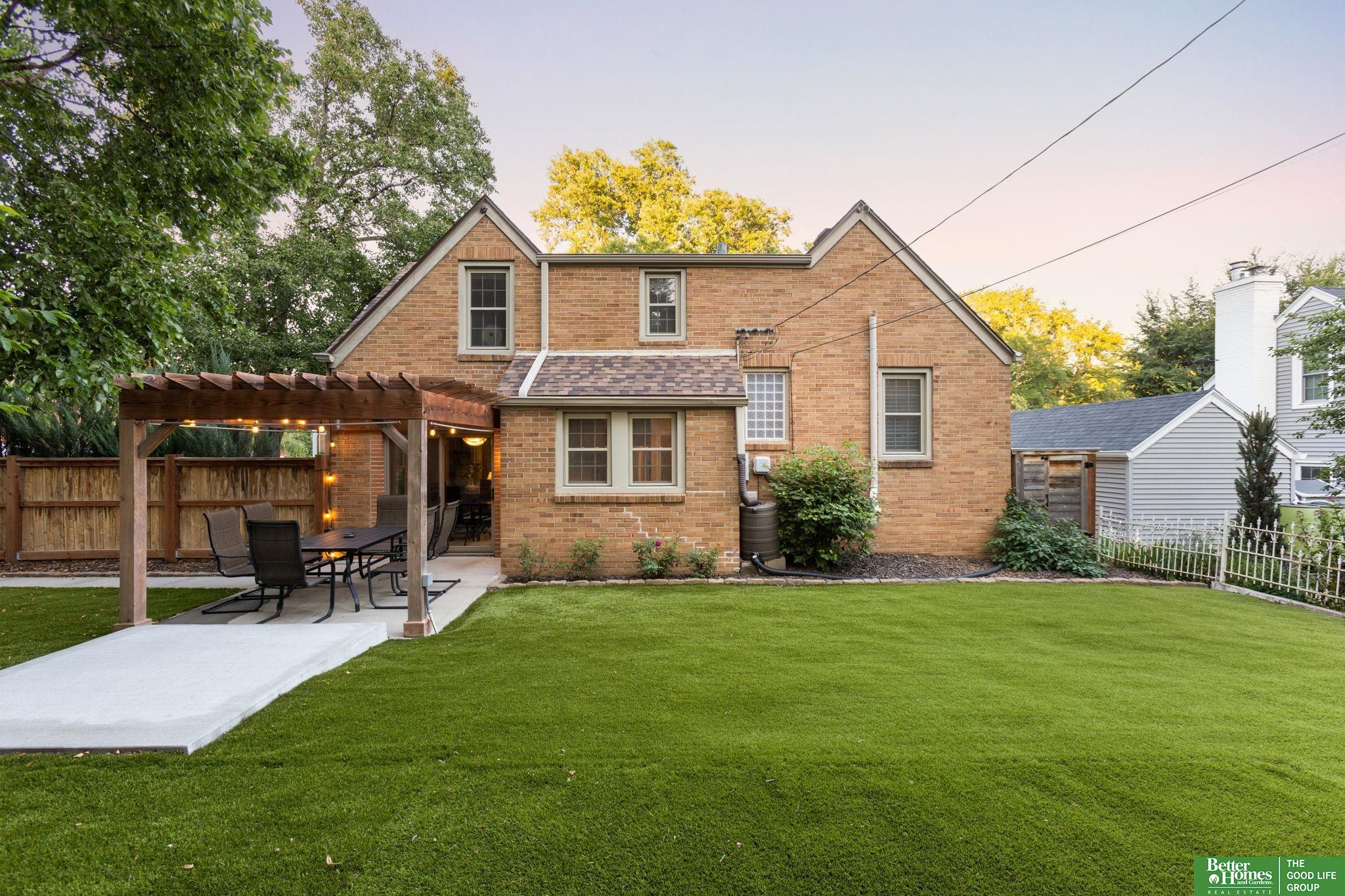 1302 S 61st Street
