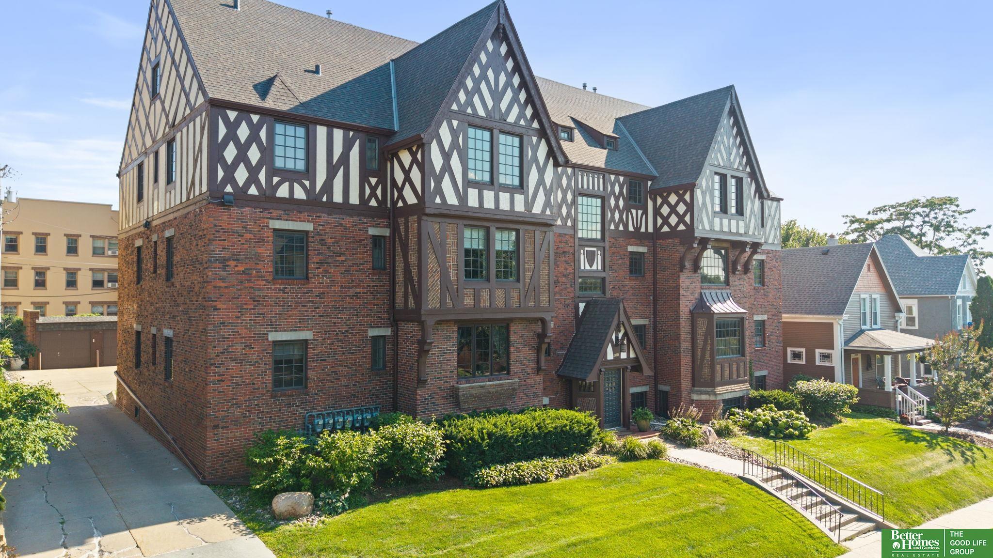 4907 Davenport Street # 11