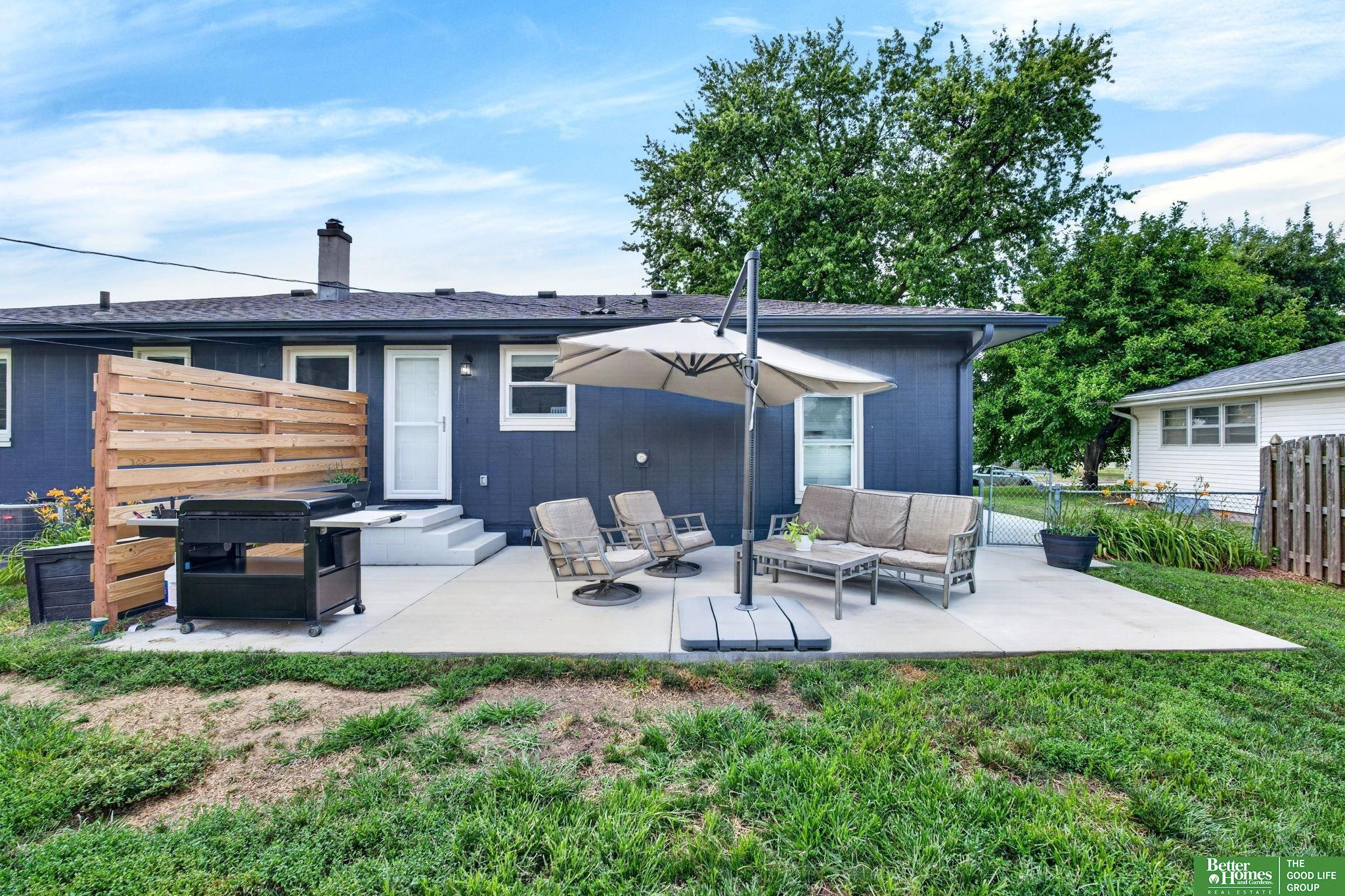 6409 N 63 Street