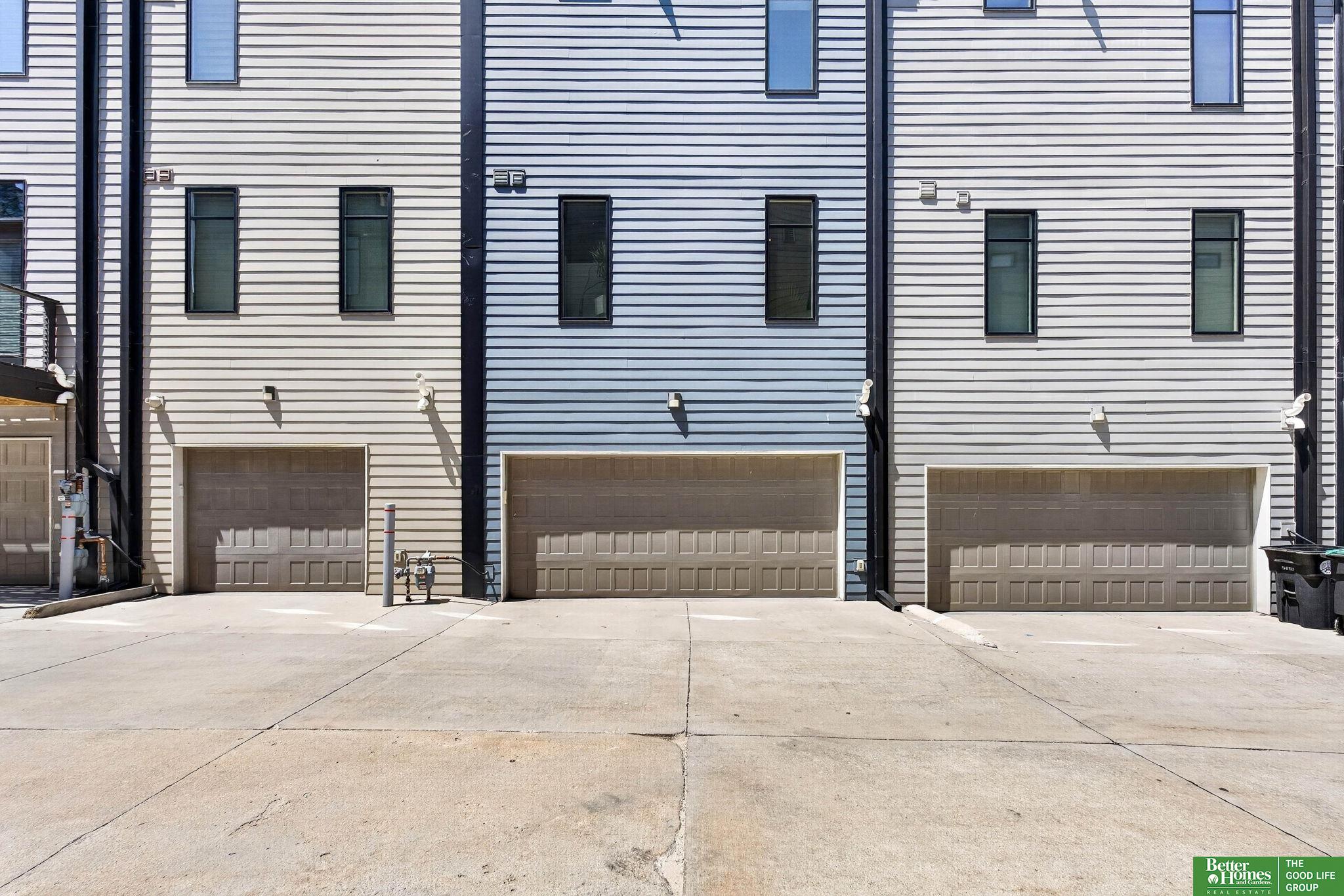 1207 S 10 Court