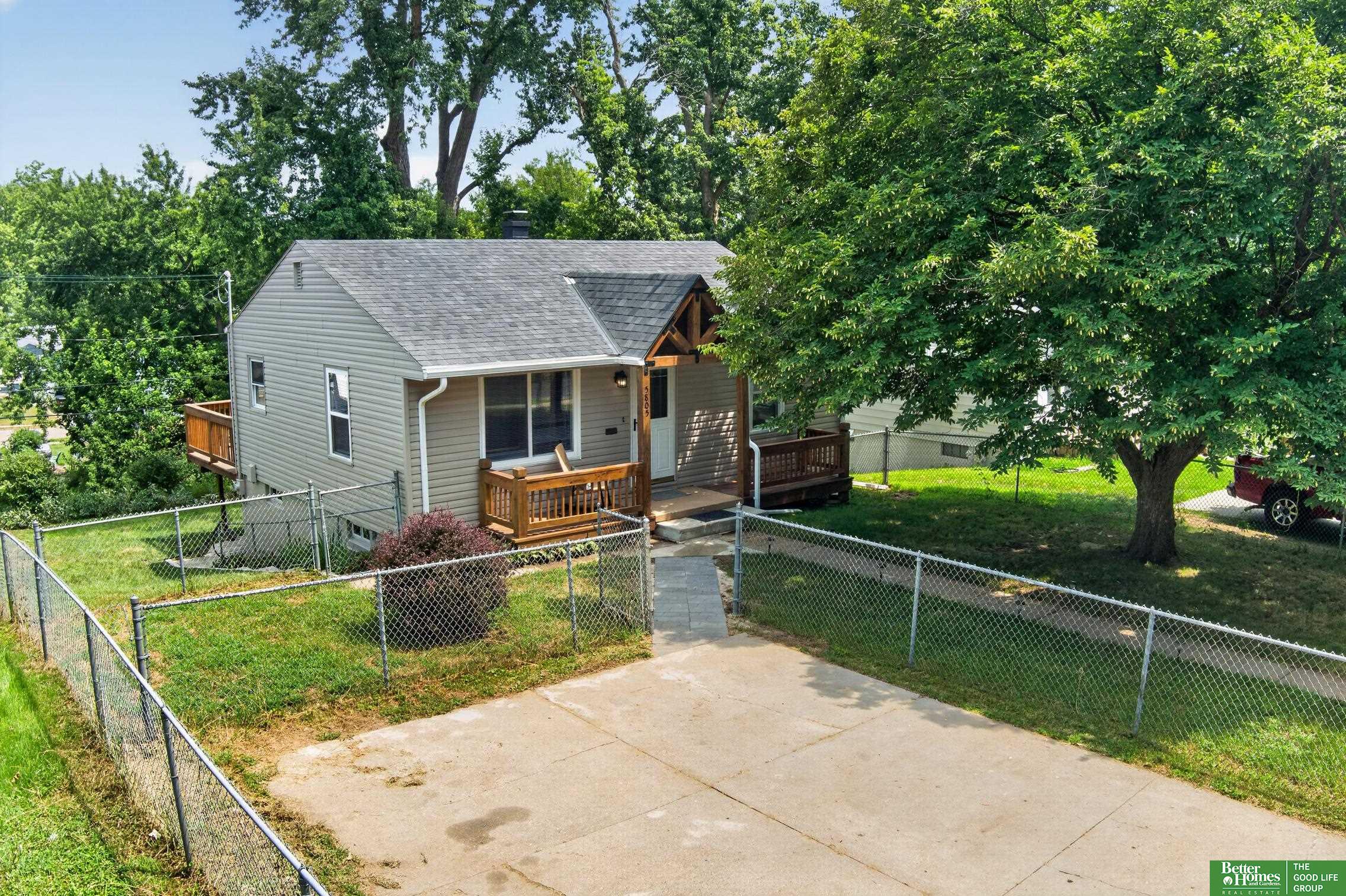 5805 N 36th Street