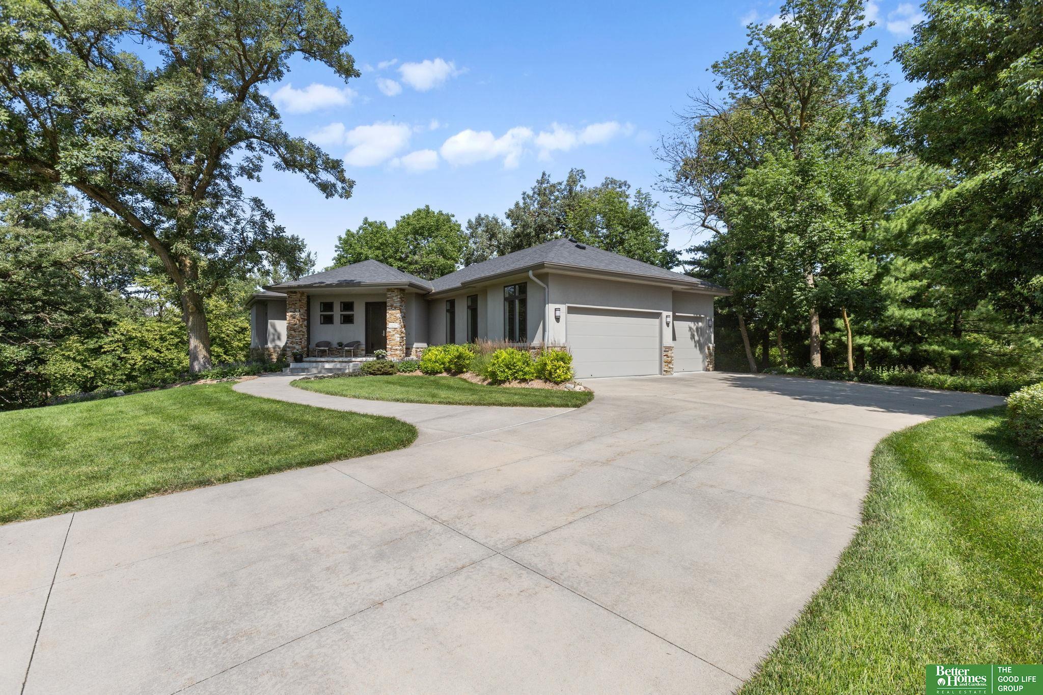 10238 N 29th Court