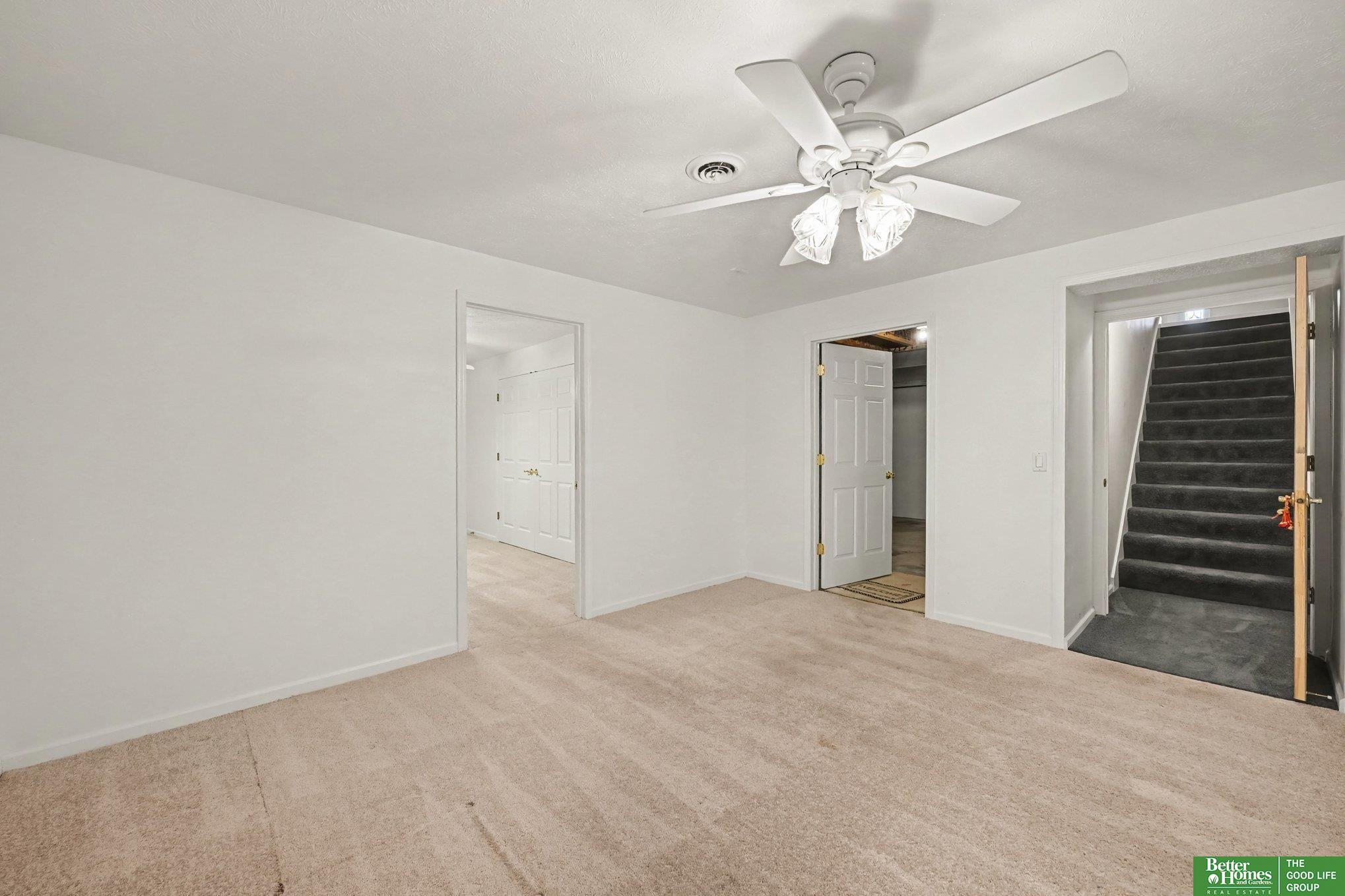 7707 Fairway Drive