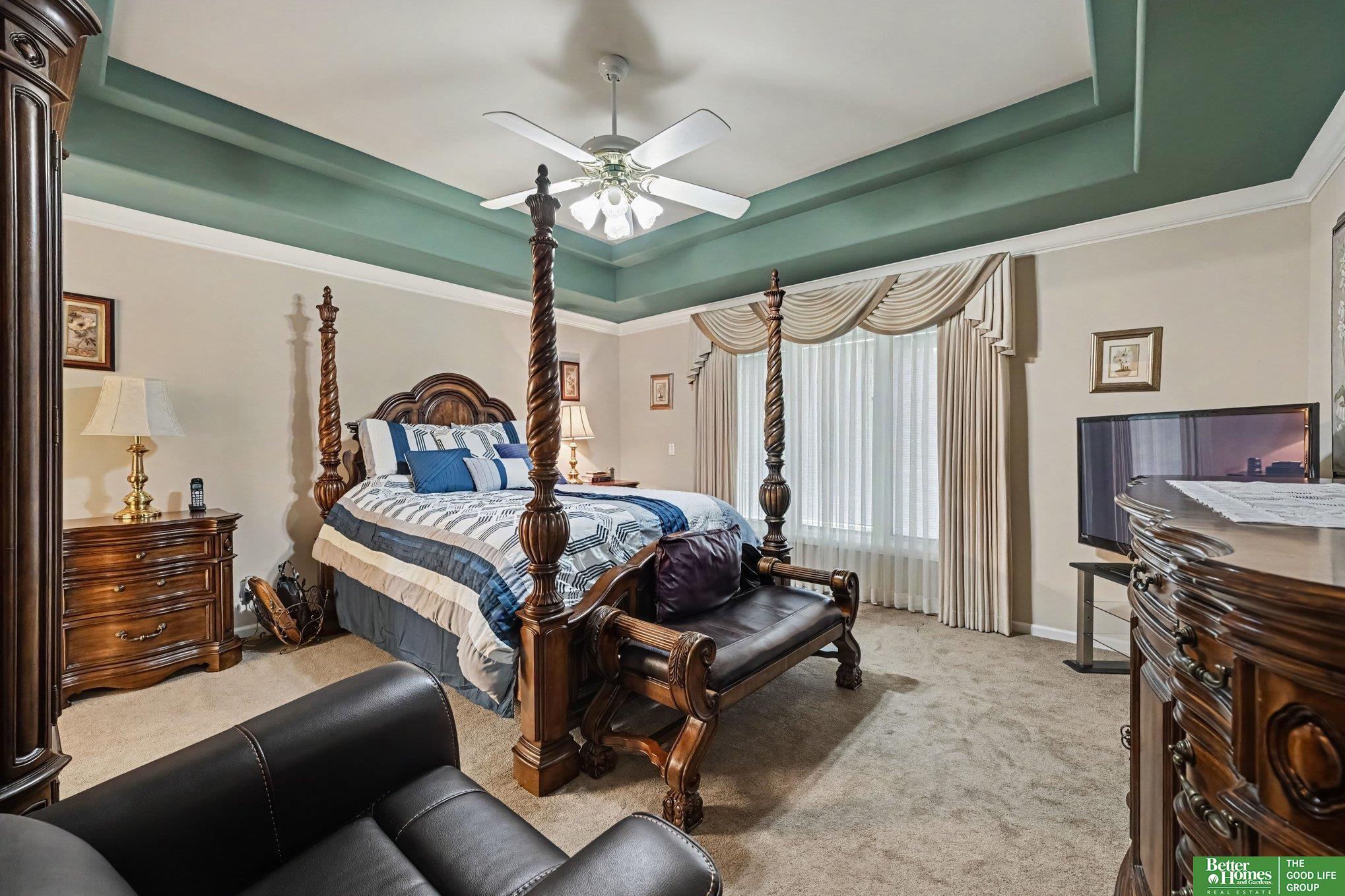 7707 Fairway Drive