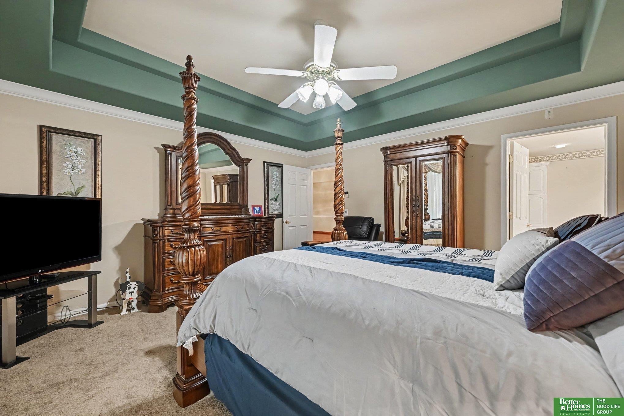 7707 Fairway Drive