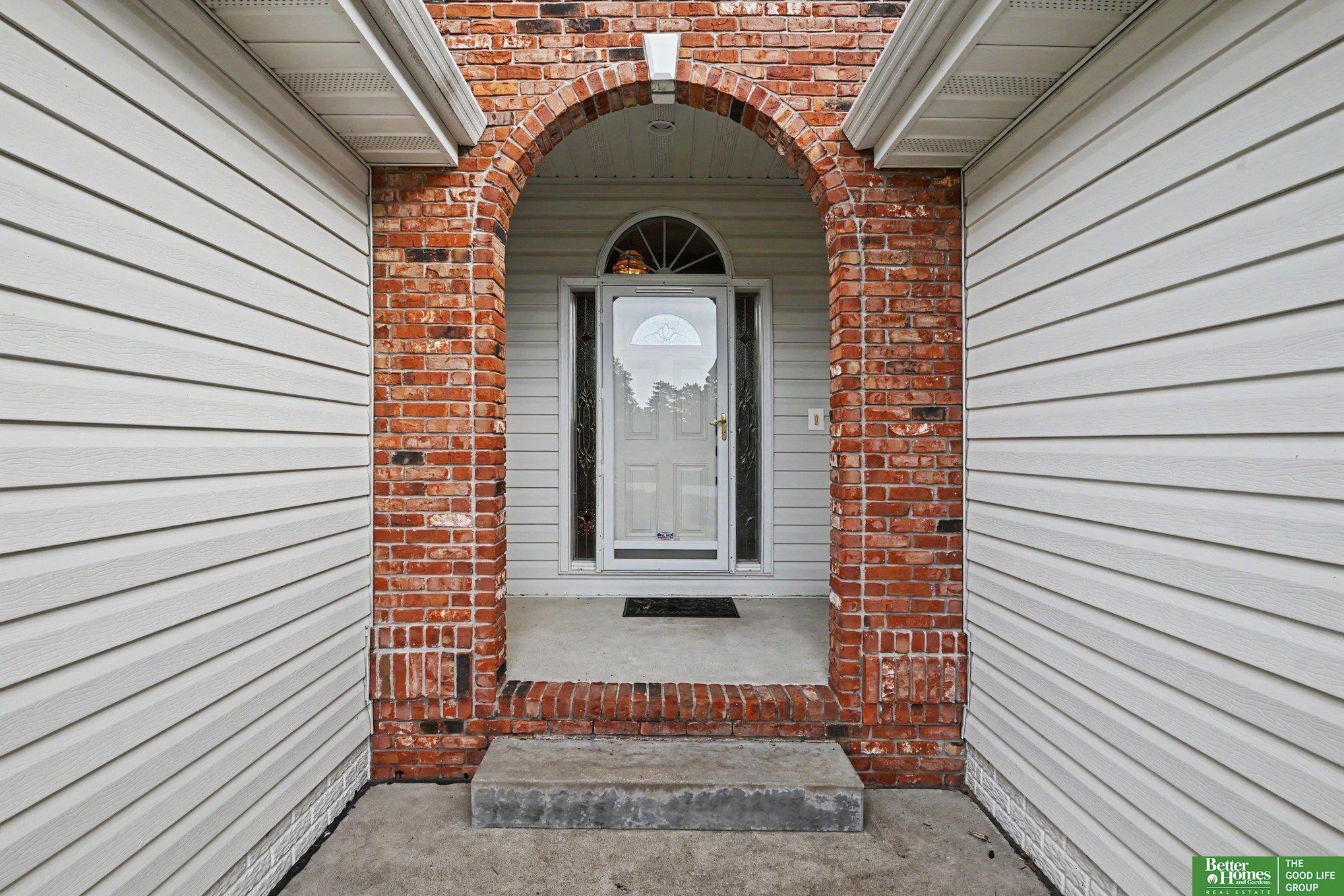 7707 Fairway Drive
