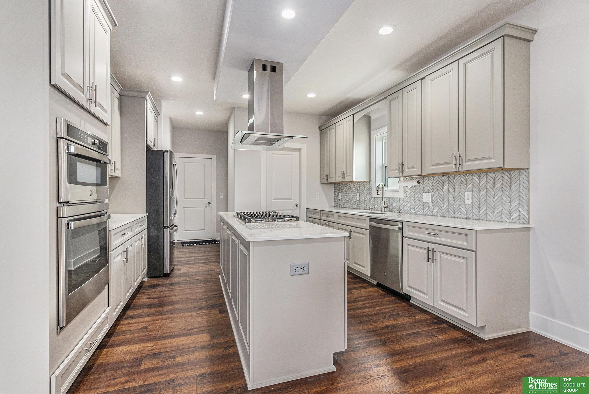 3319 Robyn Ridge Road