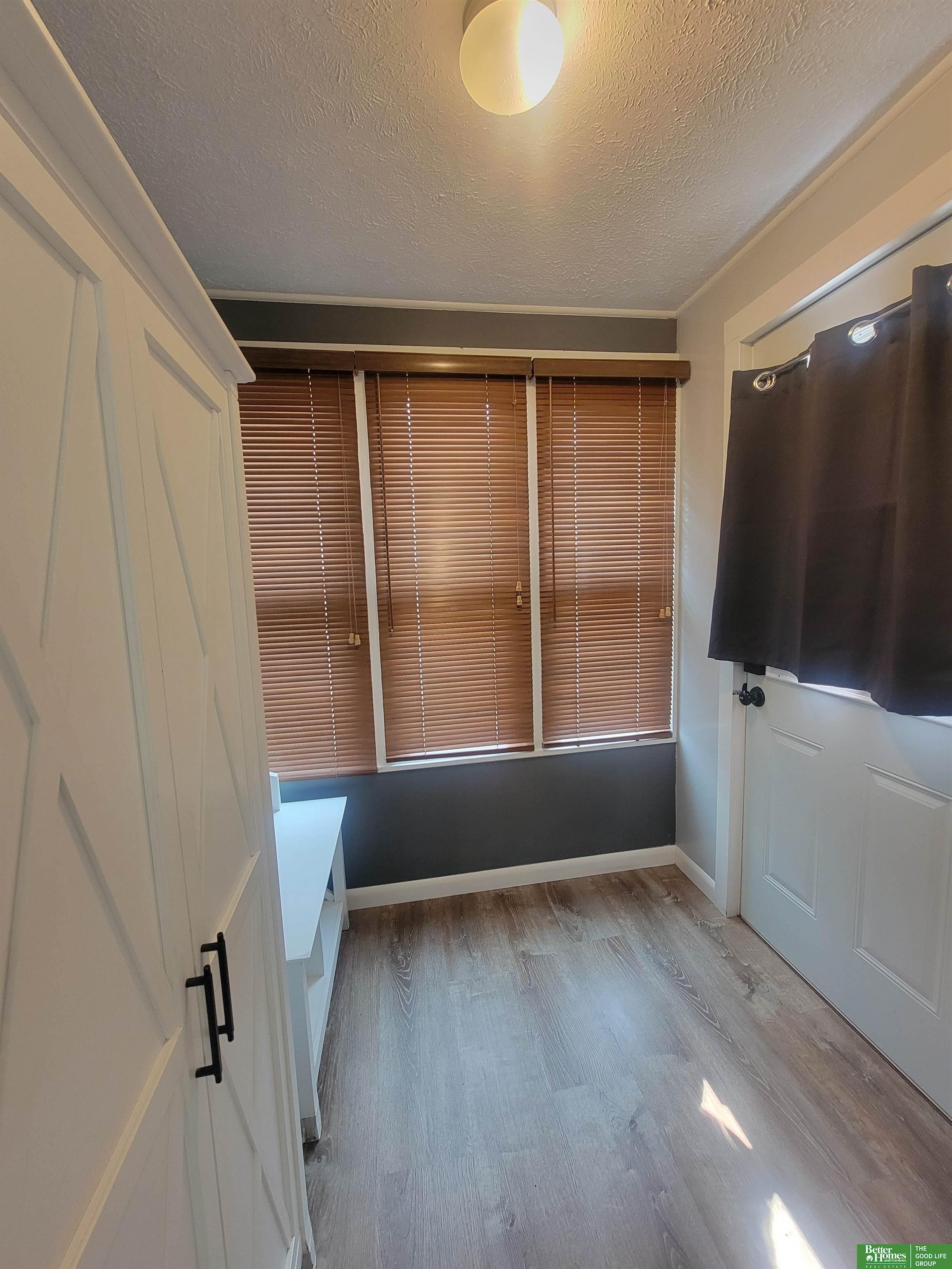 309 E P, McCool Junction