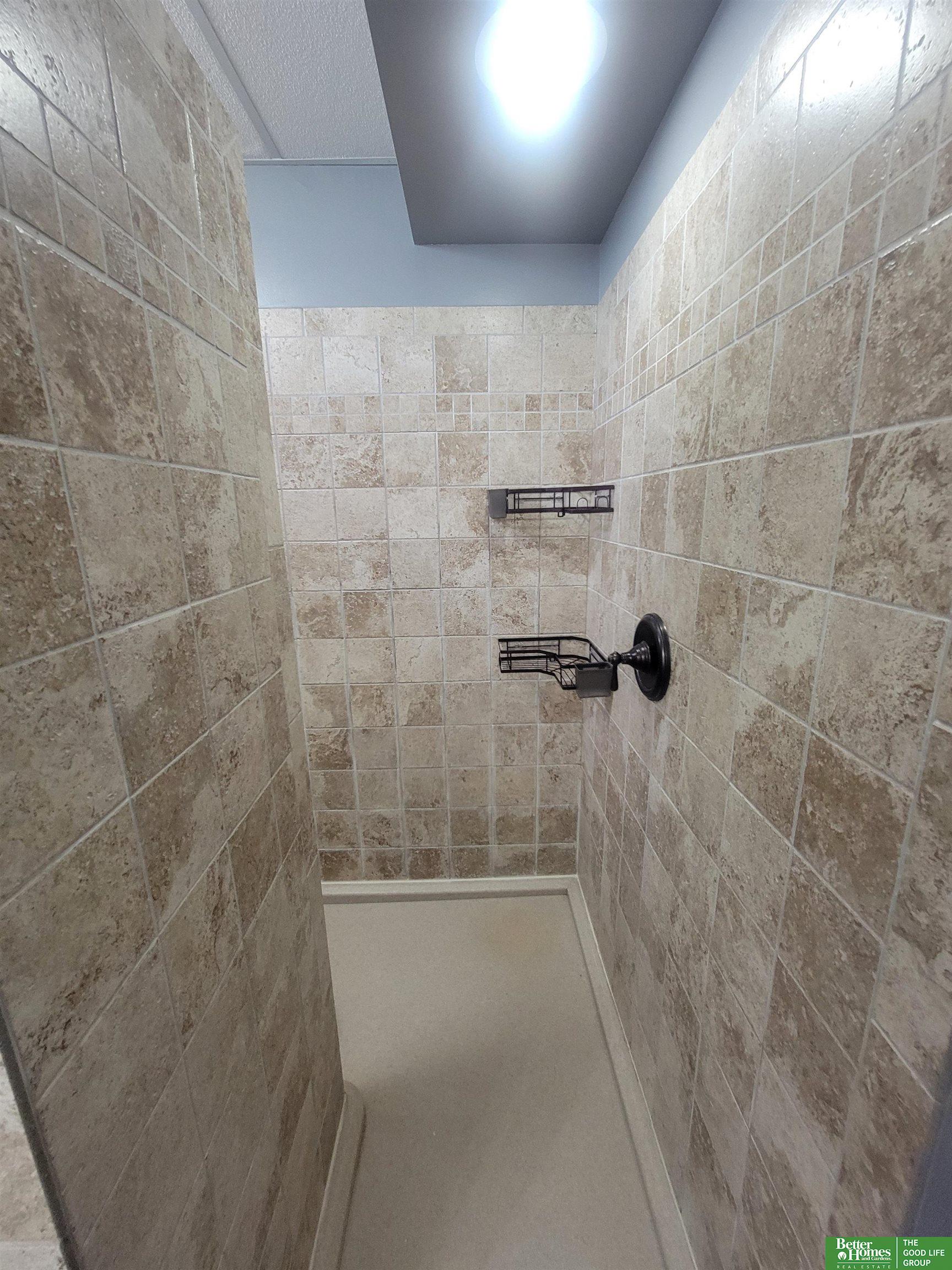309 E P, McCool Junction
