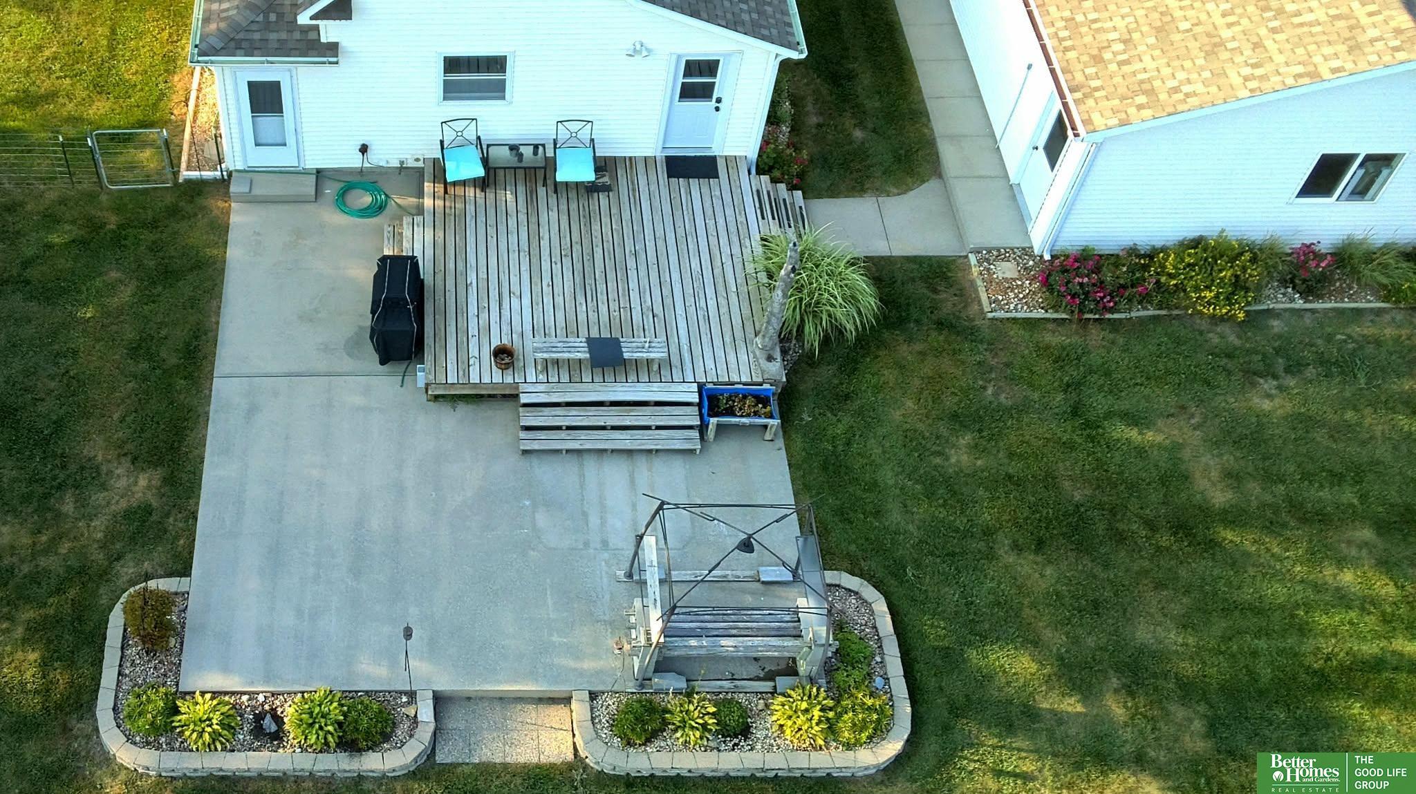 309 E P, McCool Junction