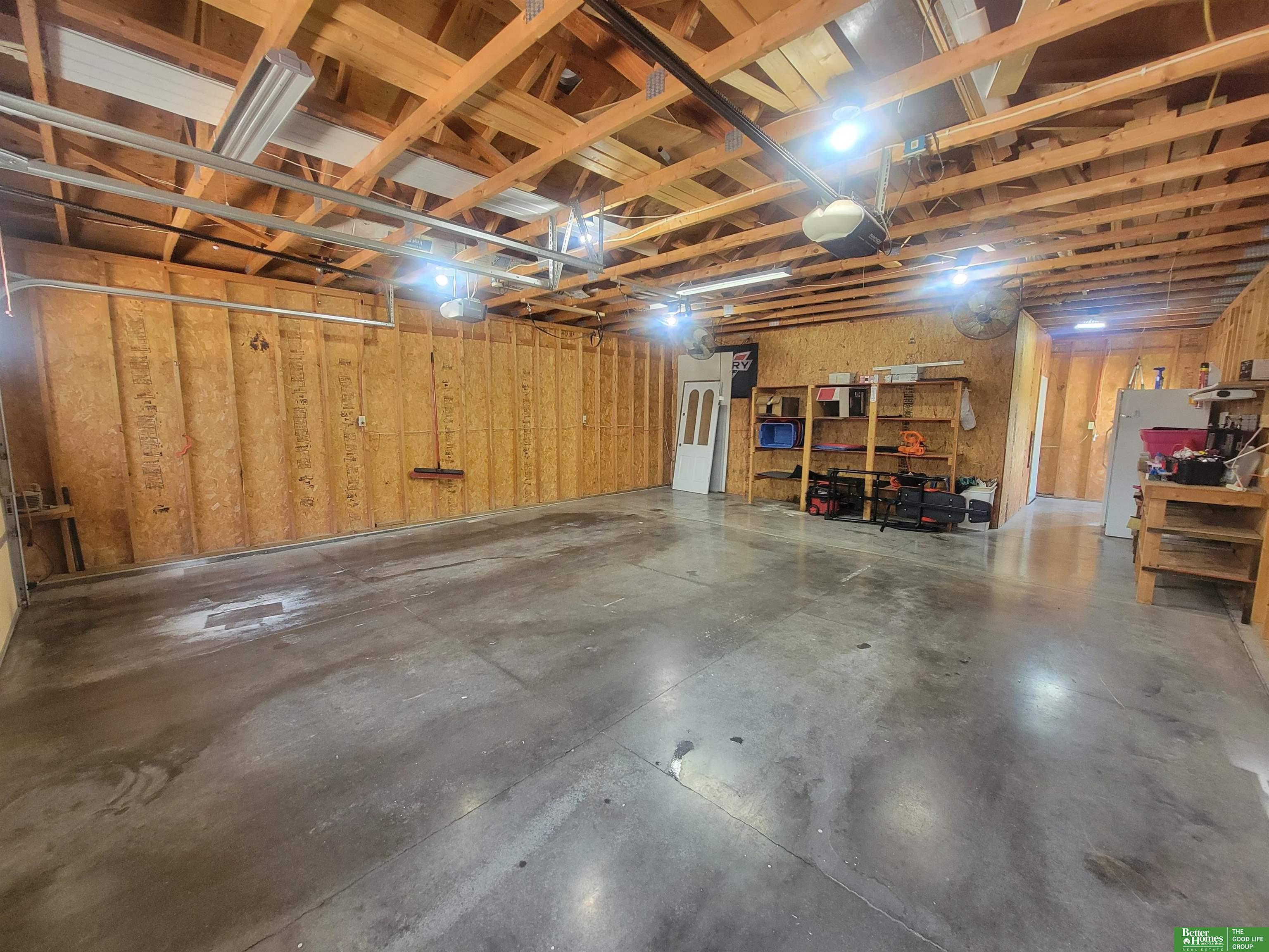 309 E P, McCool Junction