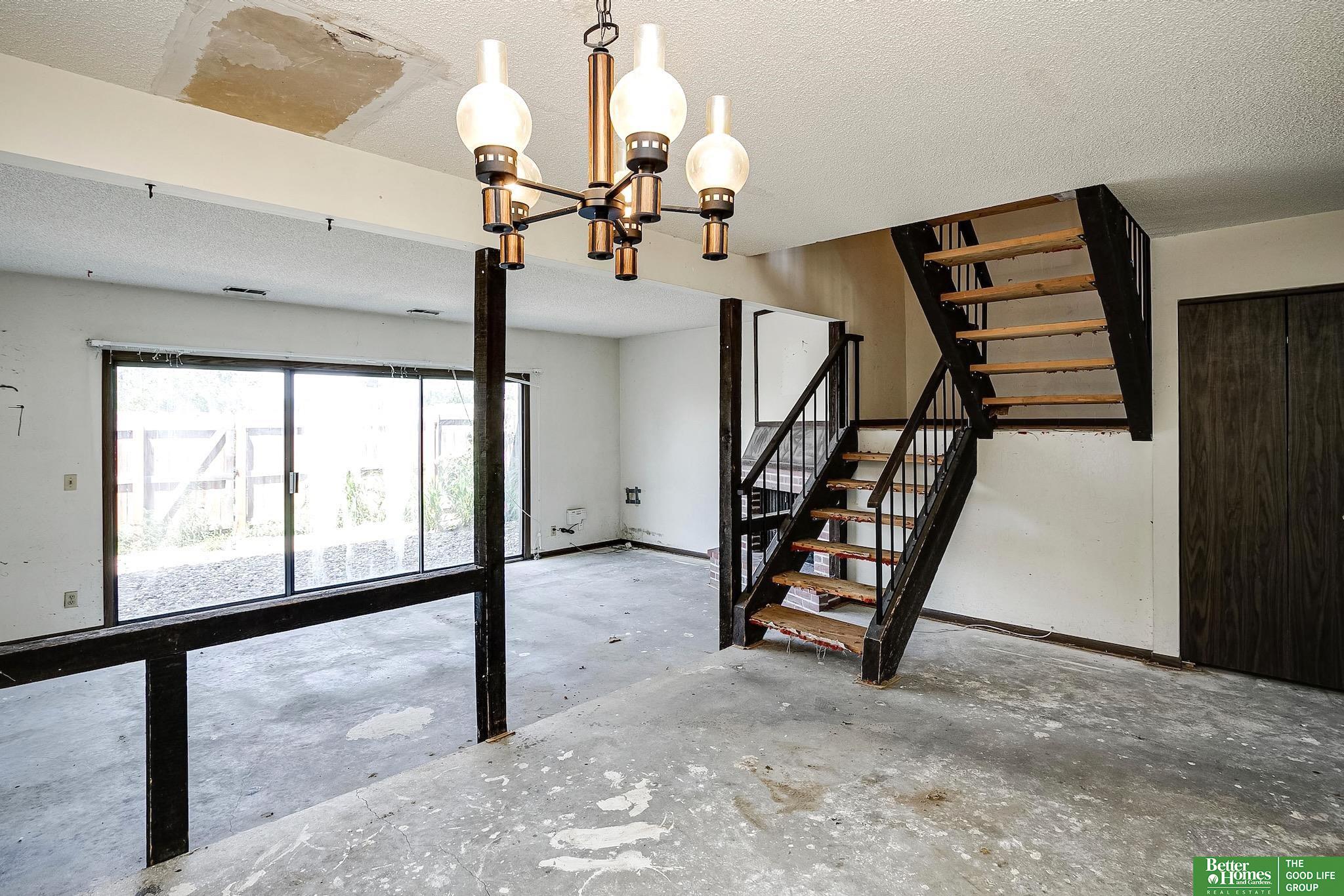9020 Gary Circle