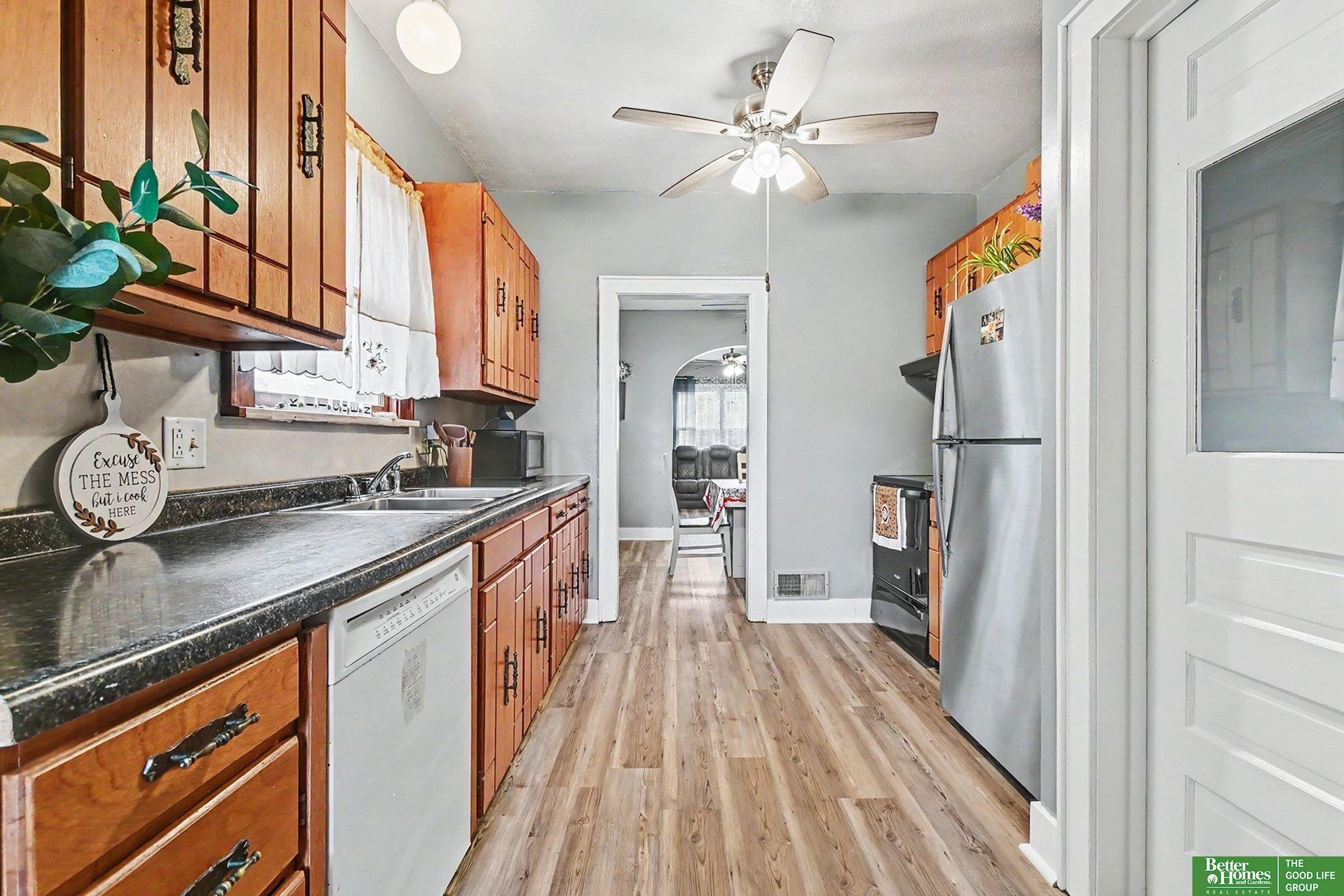 827 S 8th Street