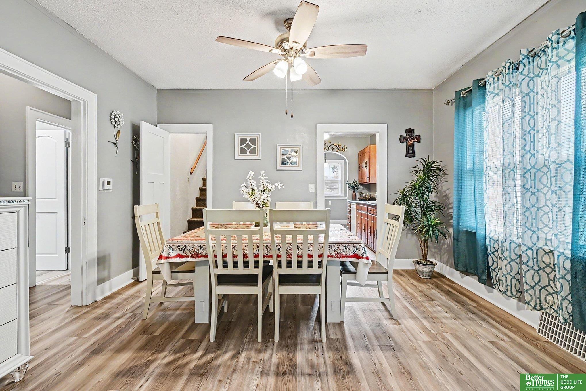 827 S 8th Street