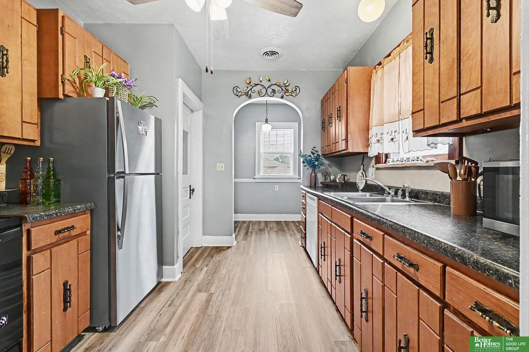 827 S 8th Street