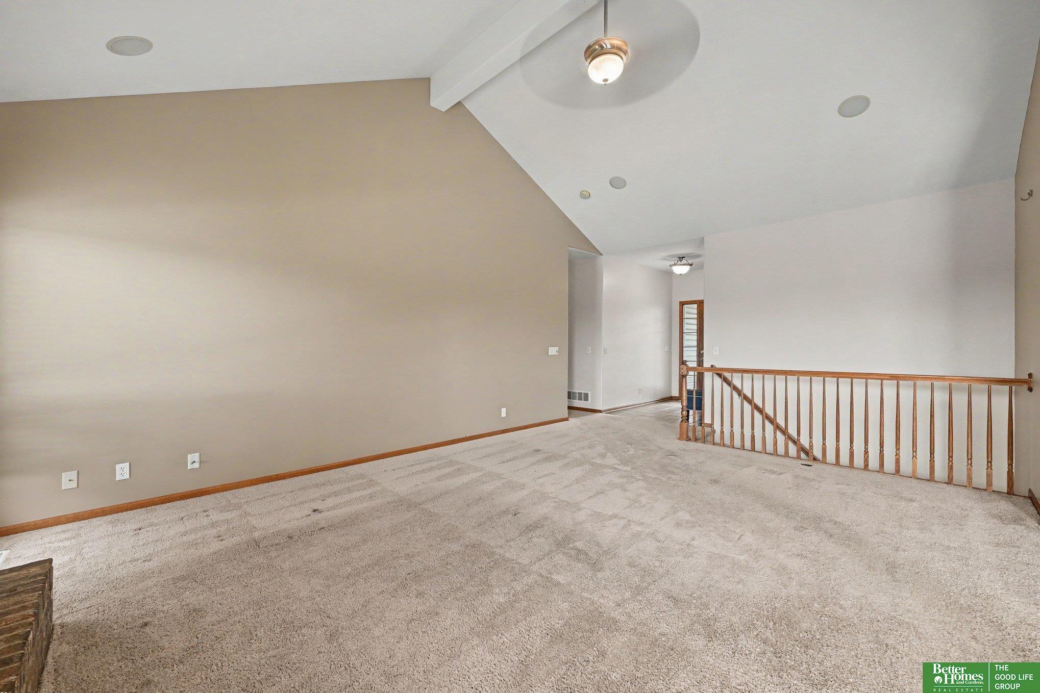 20203 Crystal Avenue