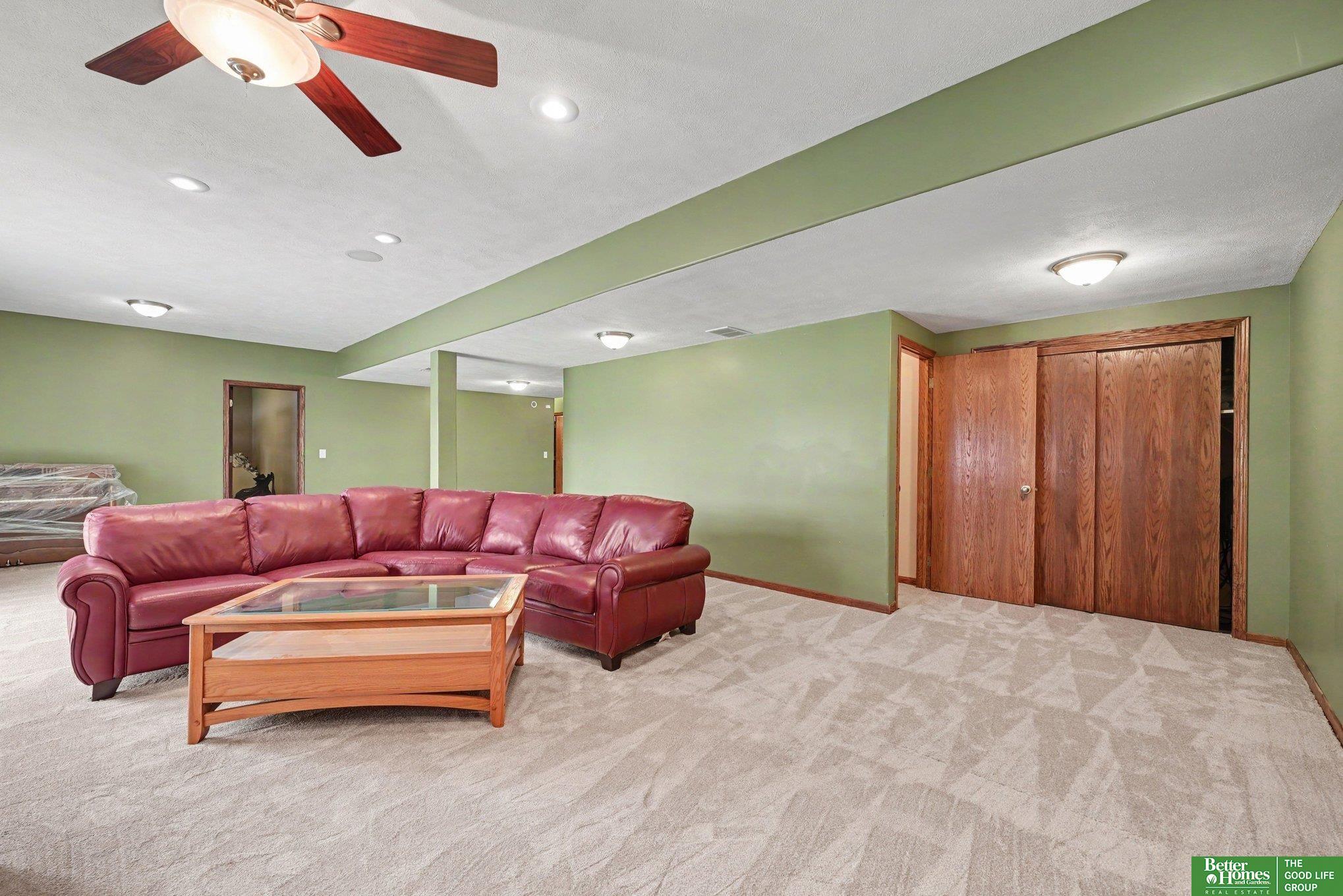 20203 Crystal Avenue