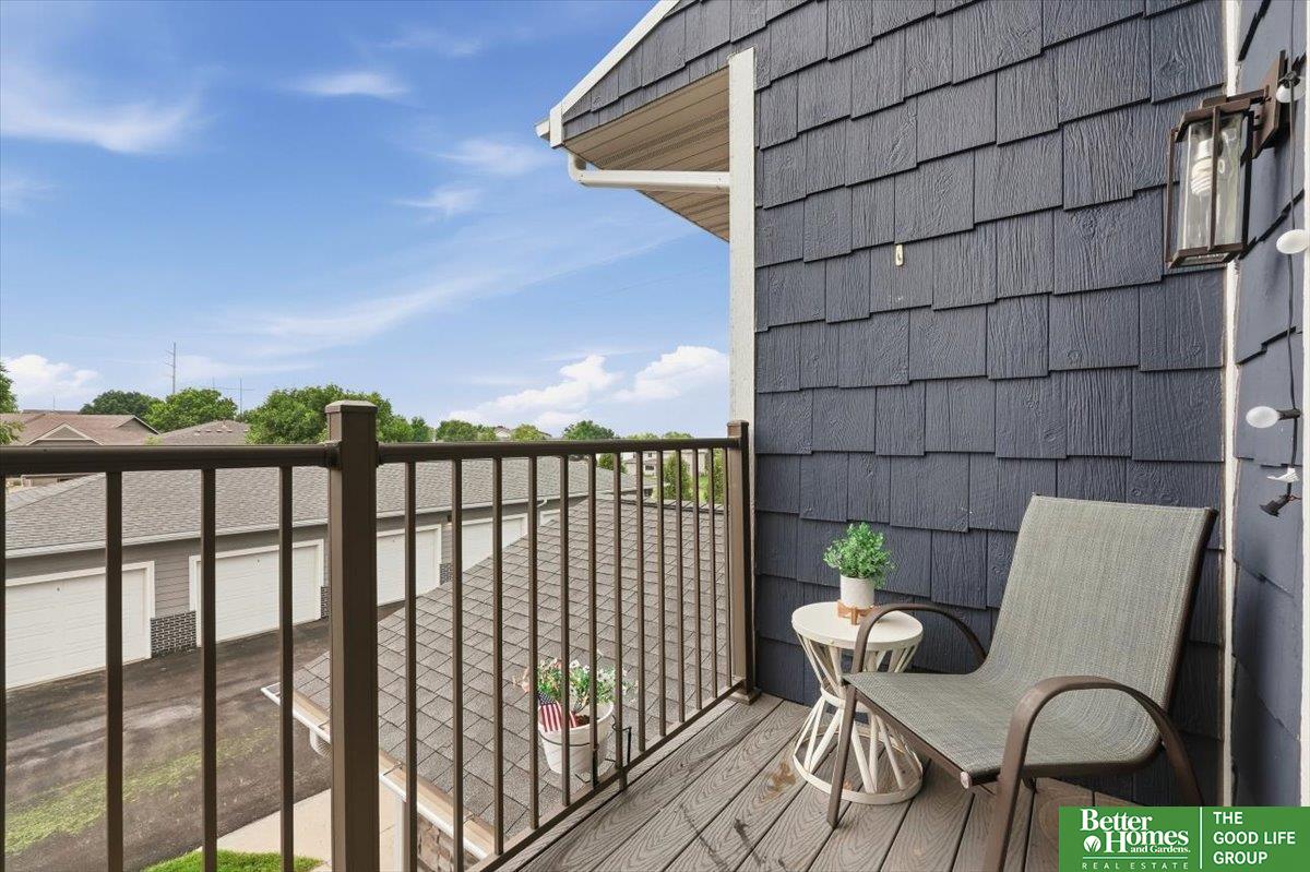 5933 N 158 Court # 303