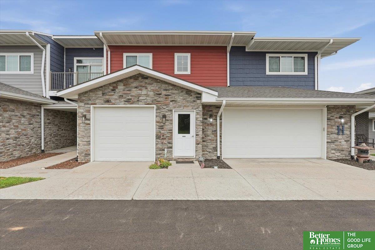 5933 N 158 Court # 303