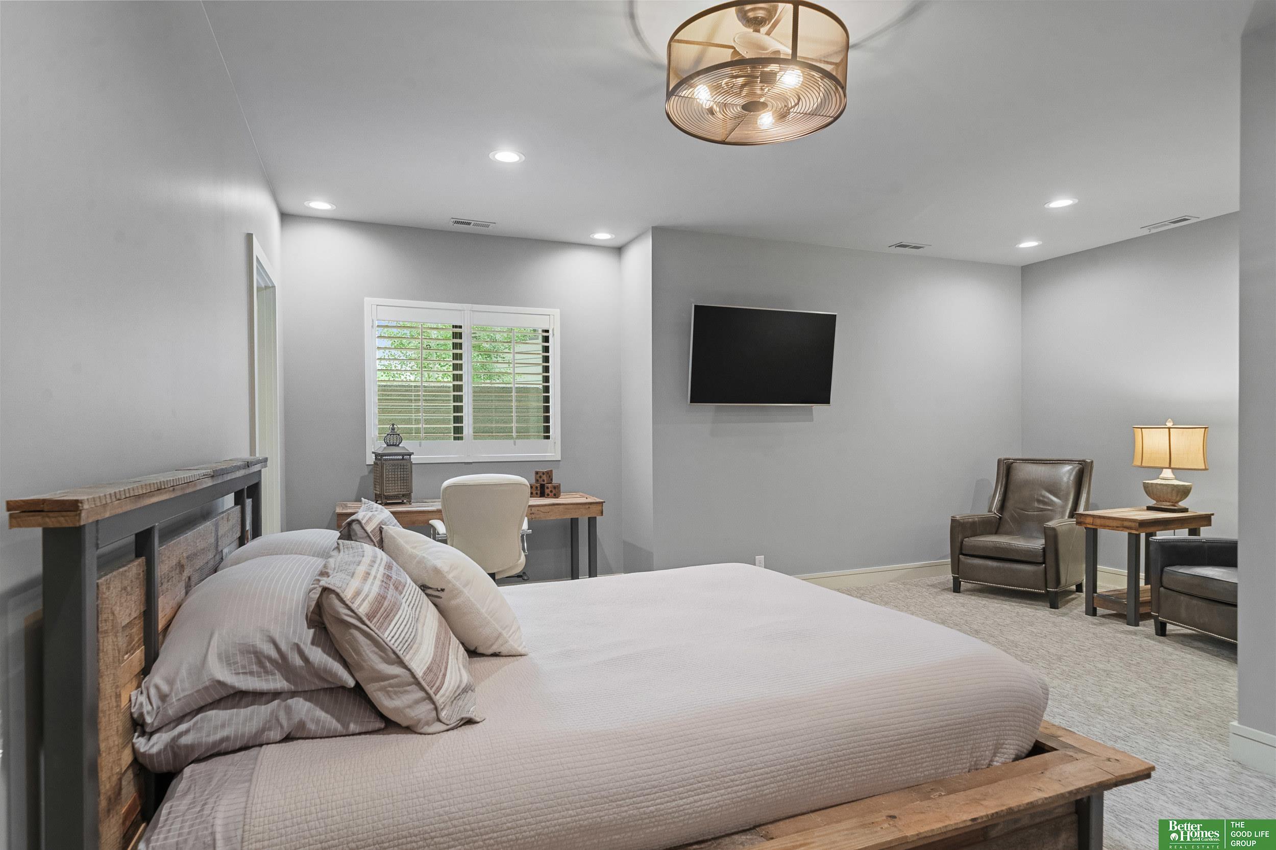 23423 Nancy Circle