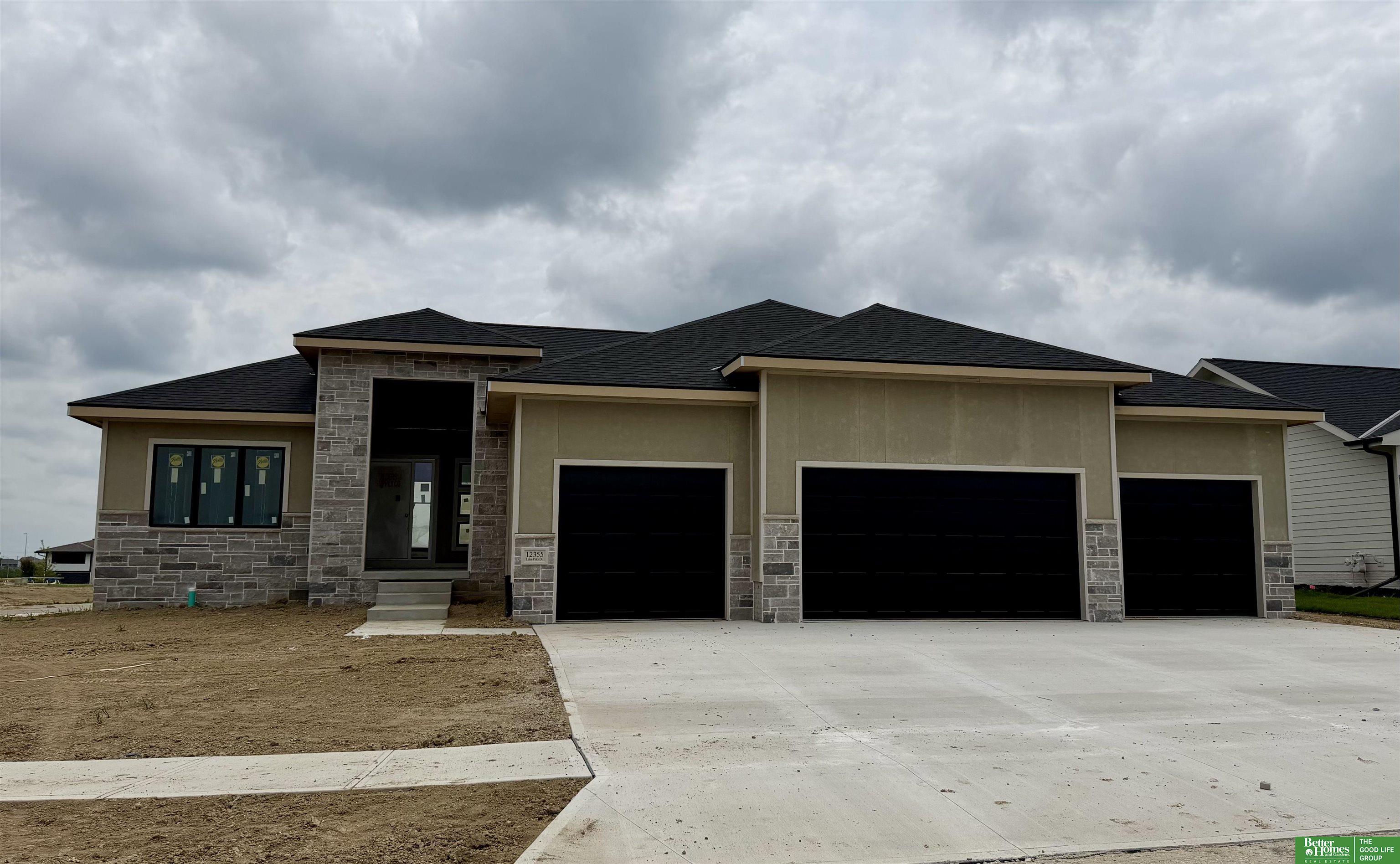 12355 Lake Vista Drive