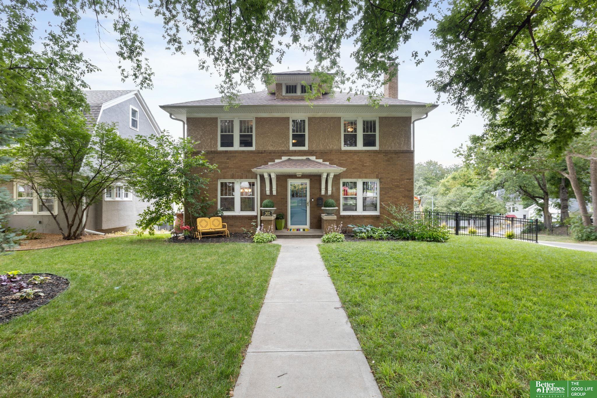 302 S 49th Avenue