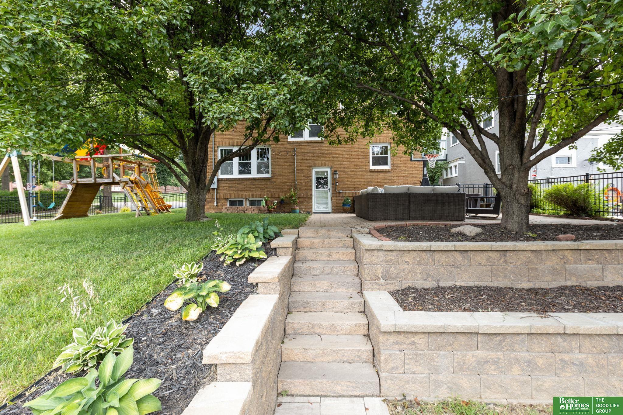 302 S 49th Avenue