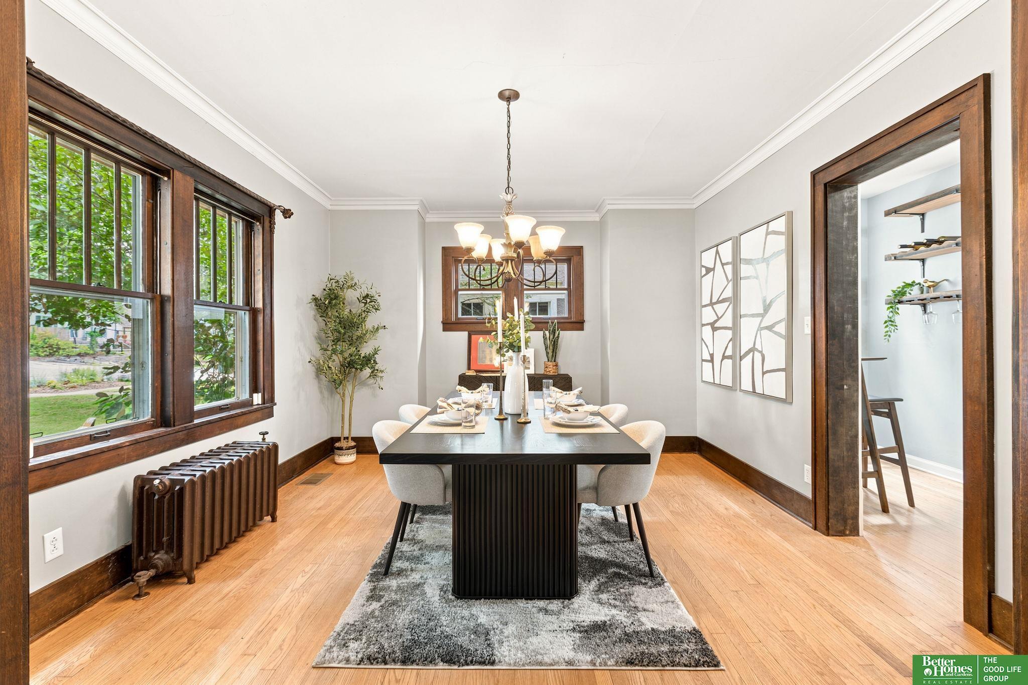 302 S 49th Avenue