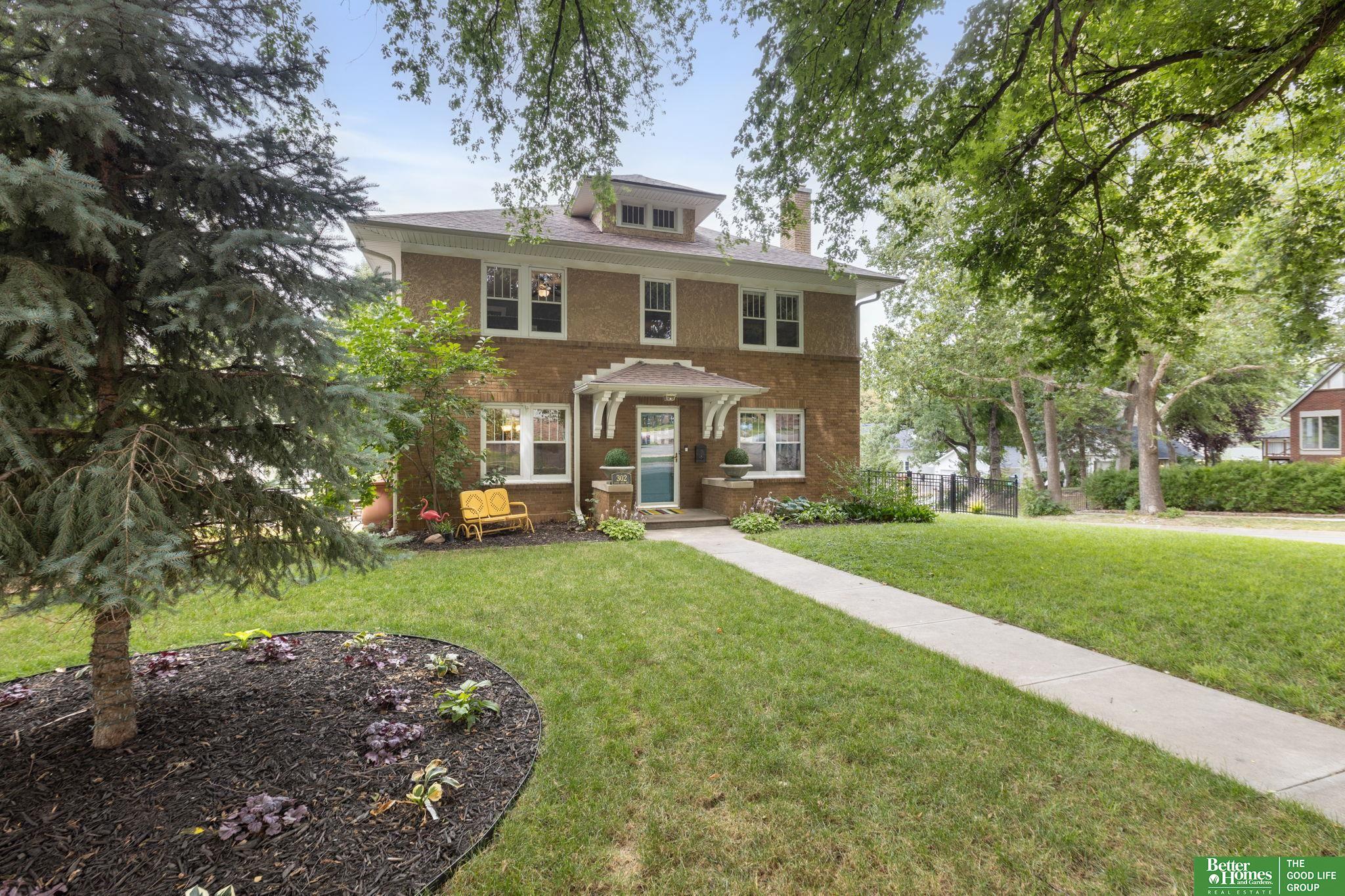 302 S 49th Avenue