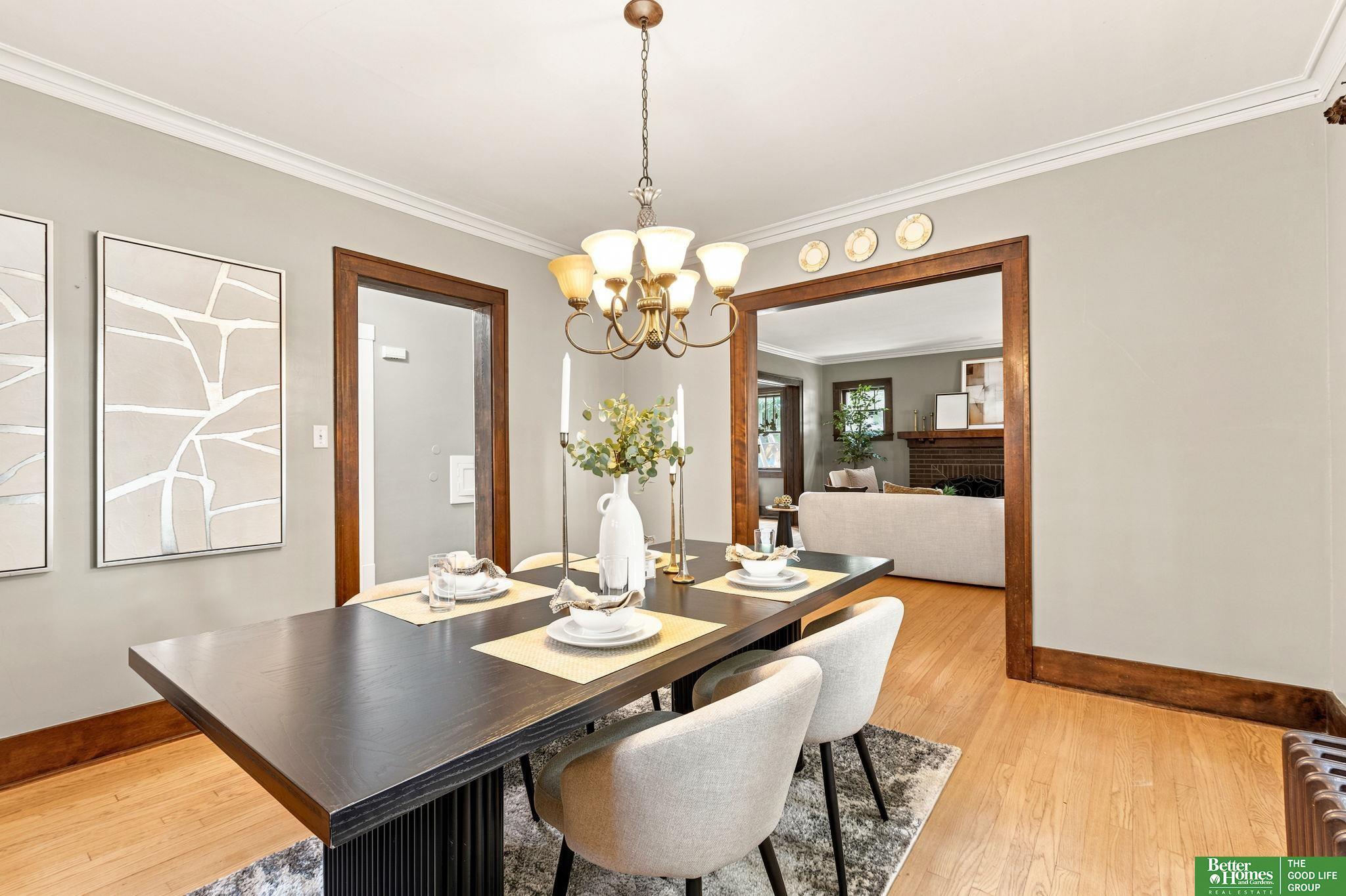 302 S 49th Avenue
