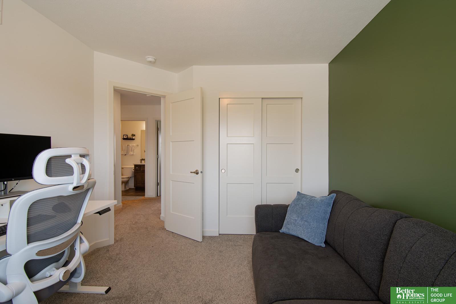 10914 Baker Street