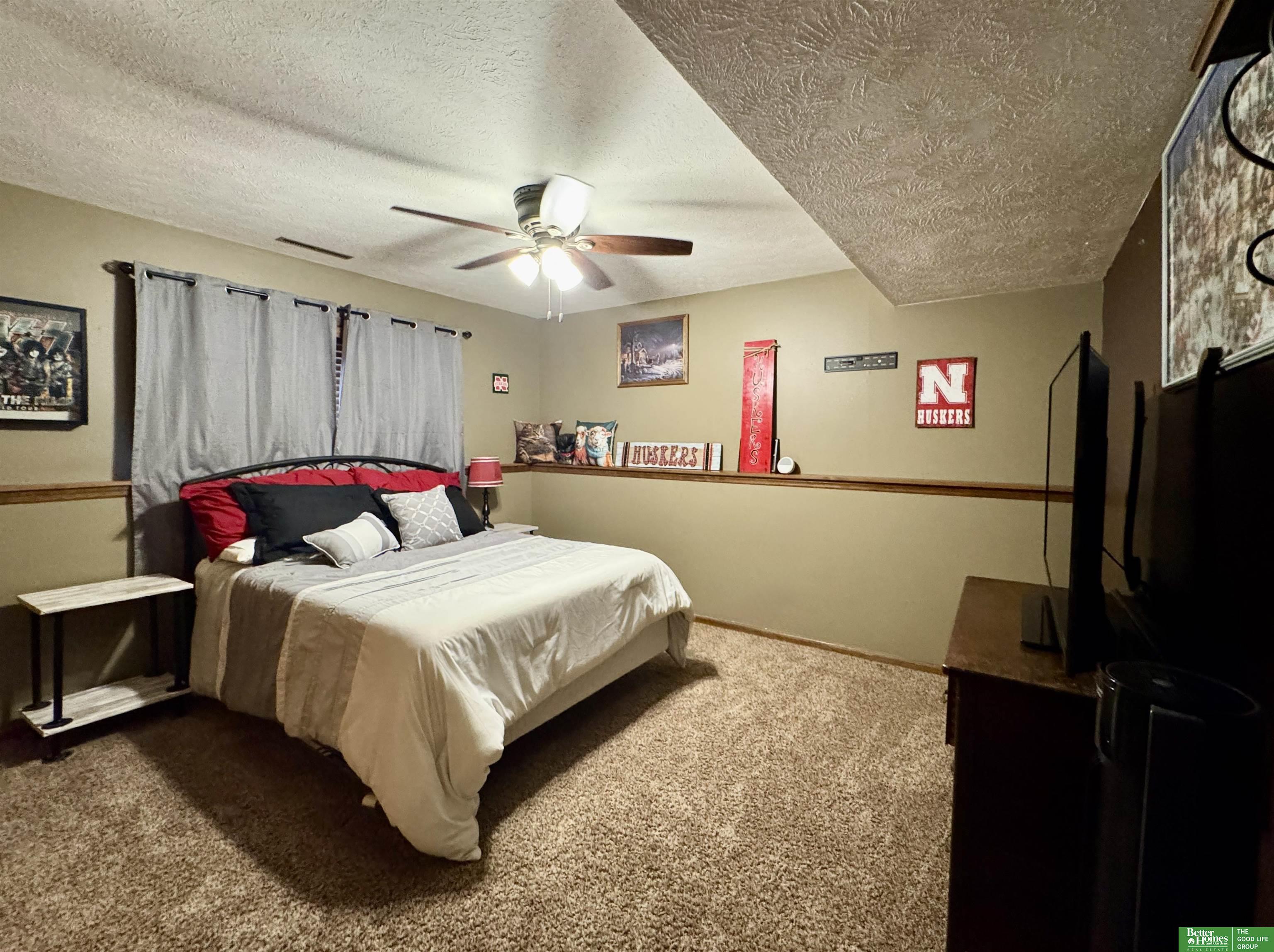 20 Eastridge Drive N