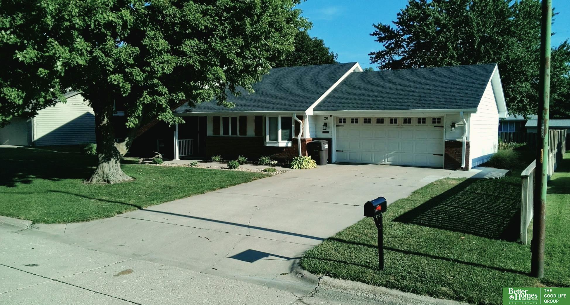 20 Eastridge Drive N