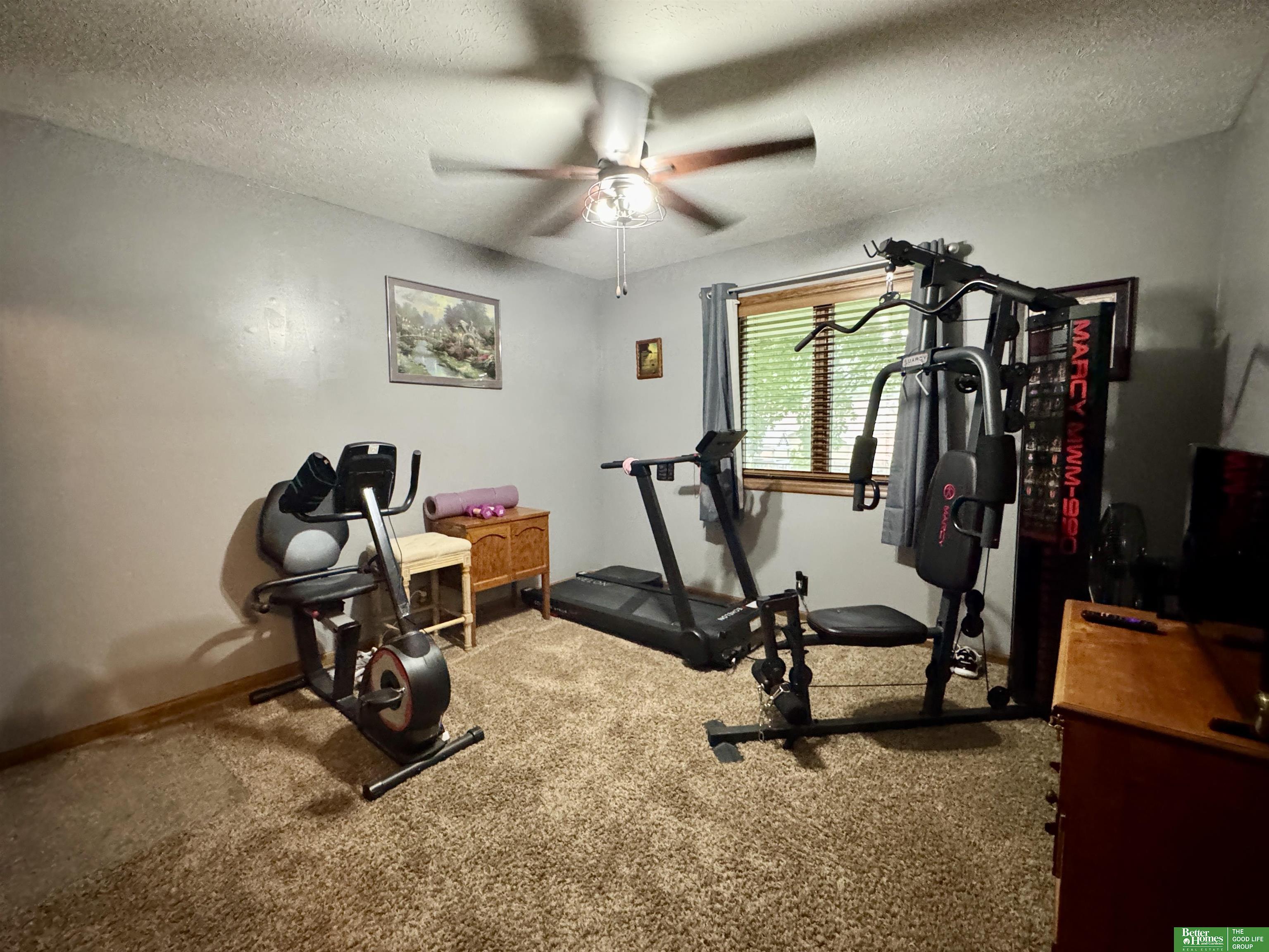 20 Eastridge Drive N